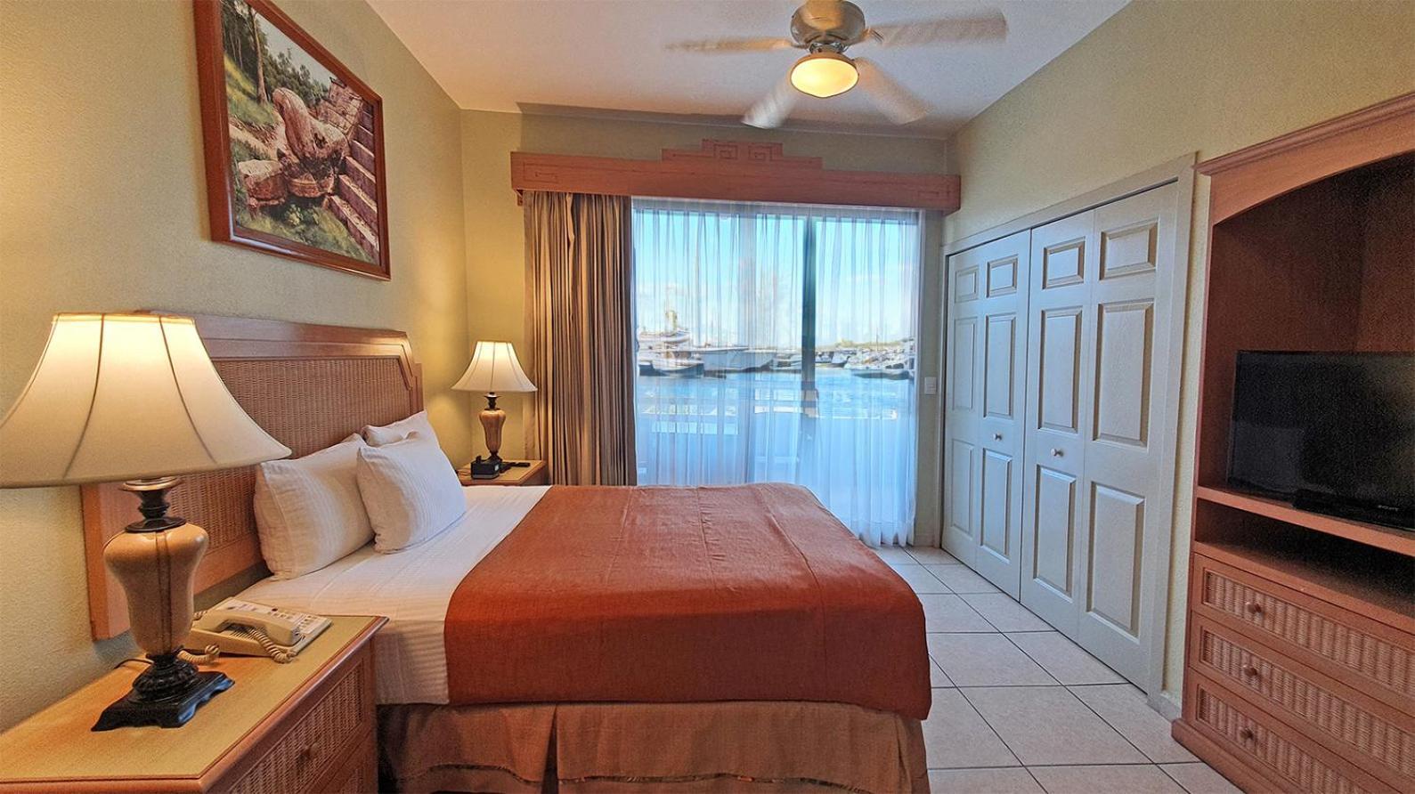 Resort Paradise Village