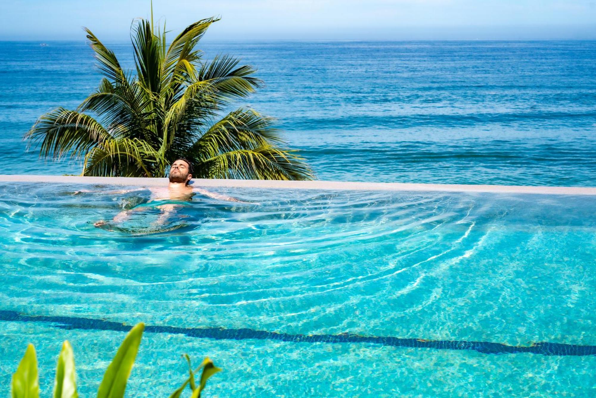 Almar Luxury Lgbt Front Experience (adults Only) Resort Puerto Vallarta