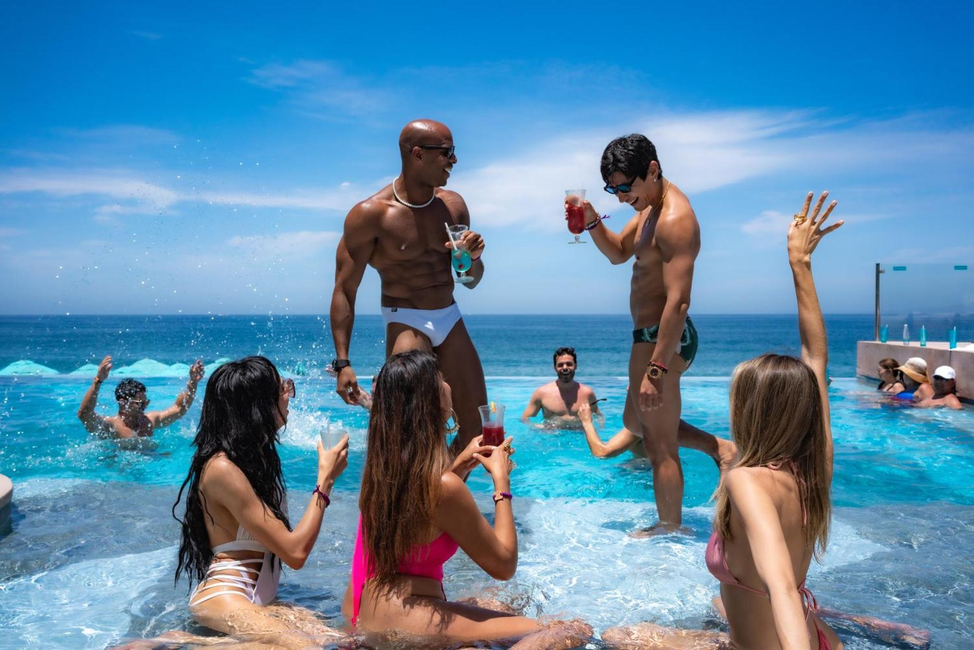 Almar Luxury Lgbt Front Experience (adults Only) 4*