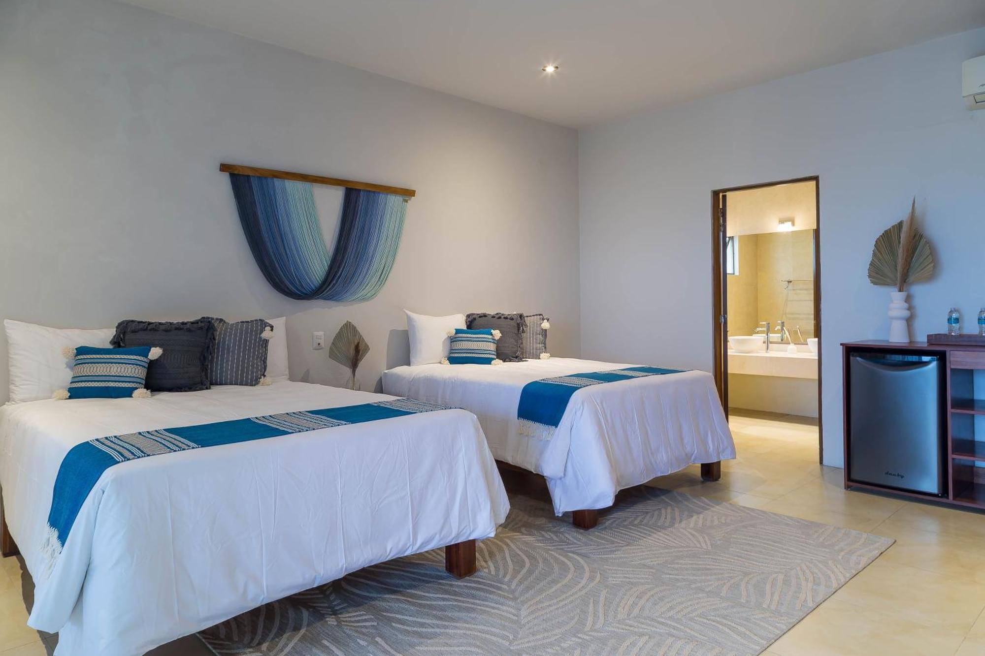Ysuri Hotel