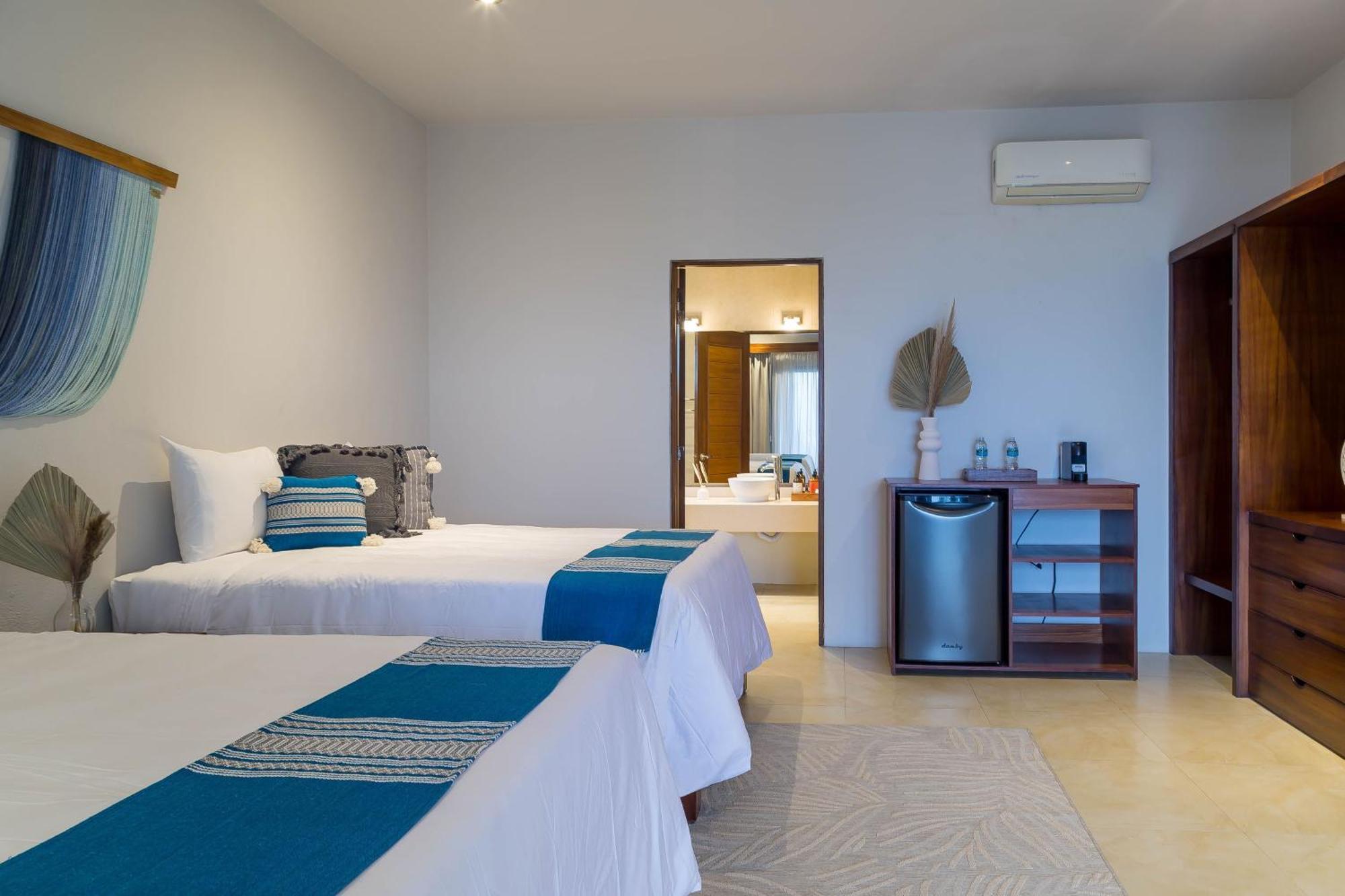 Hotel Ysuri *
