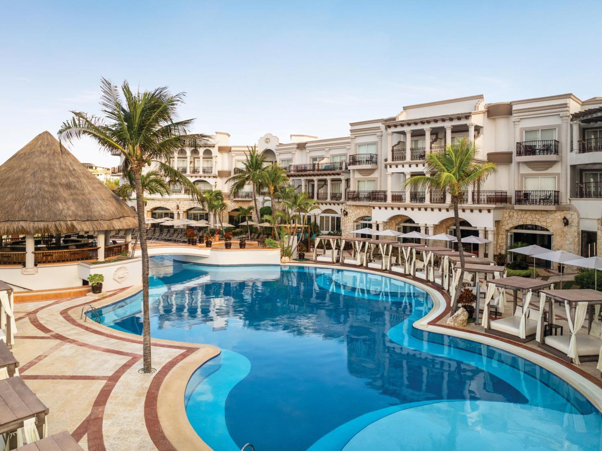 Wyndham Alltra Adults Only Playa del Carmen