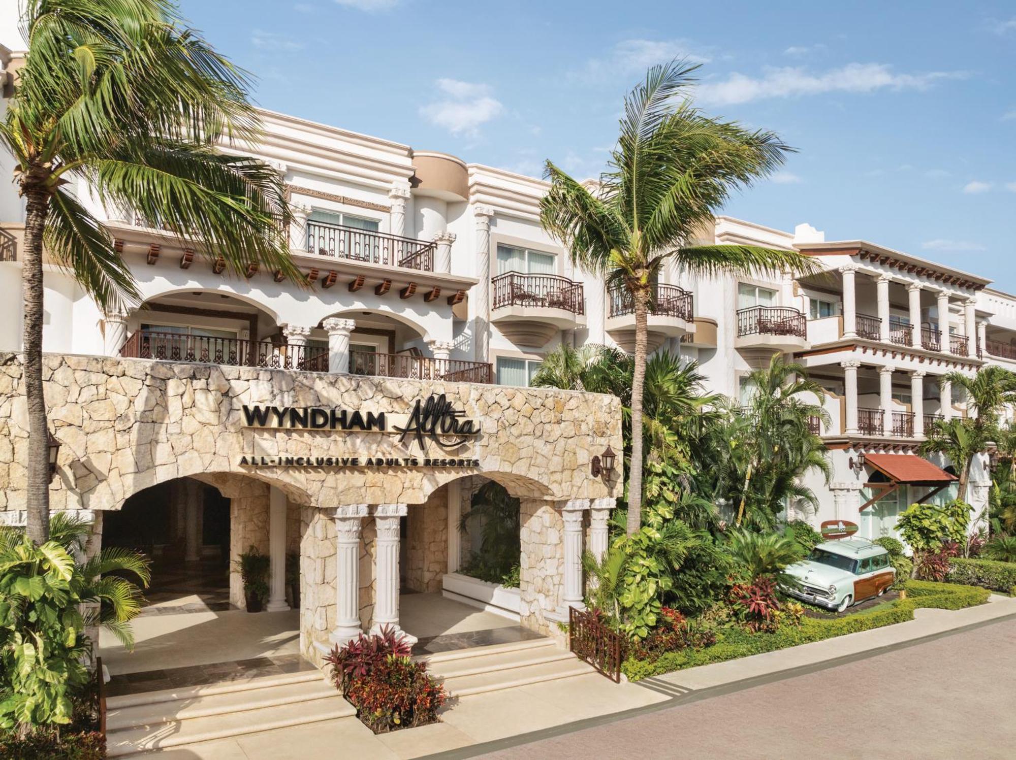 Resort Wyndham Alltra Adults Only 4*