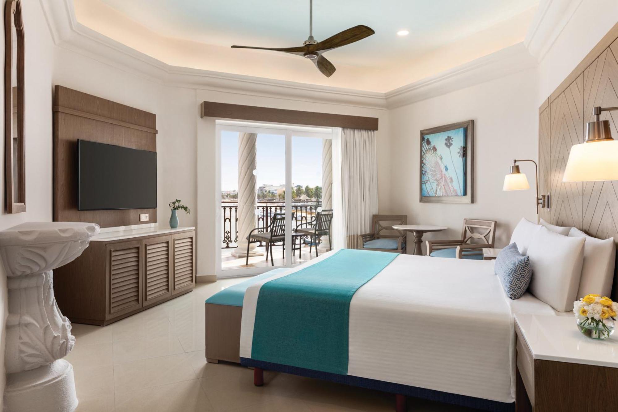 Wyndham Alltra Adults Only
