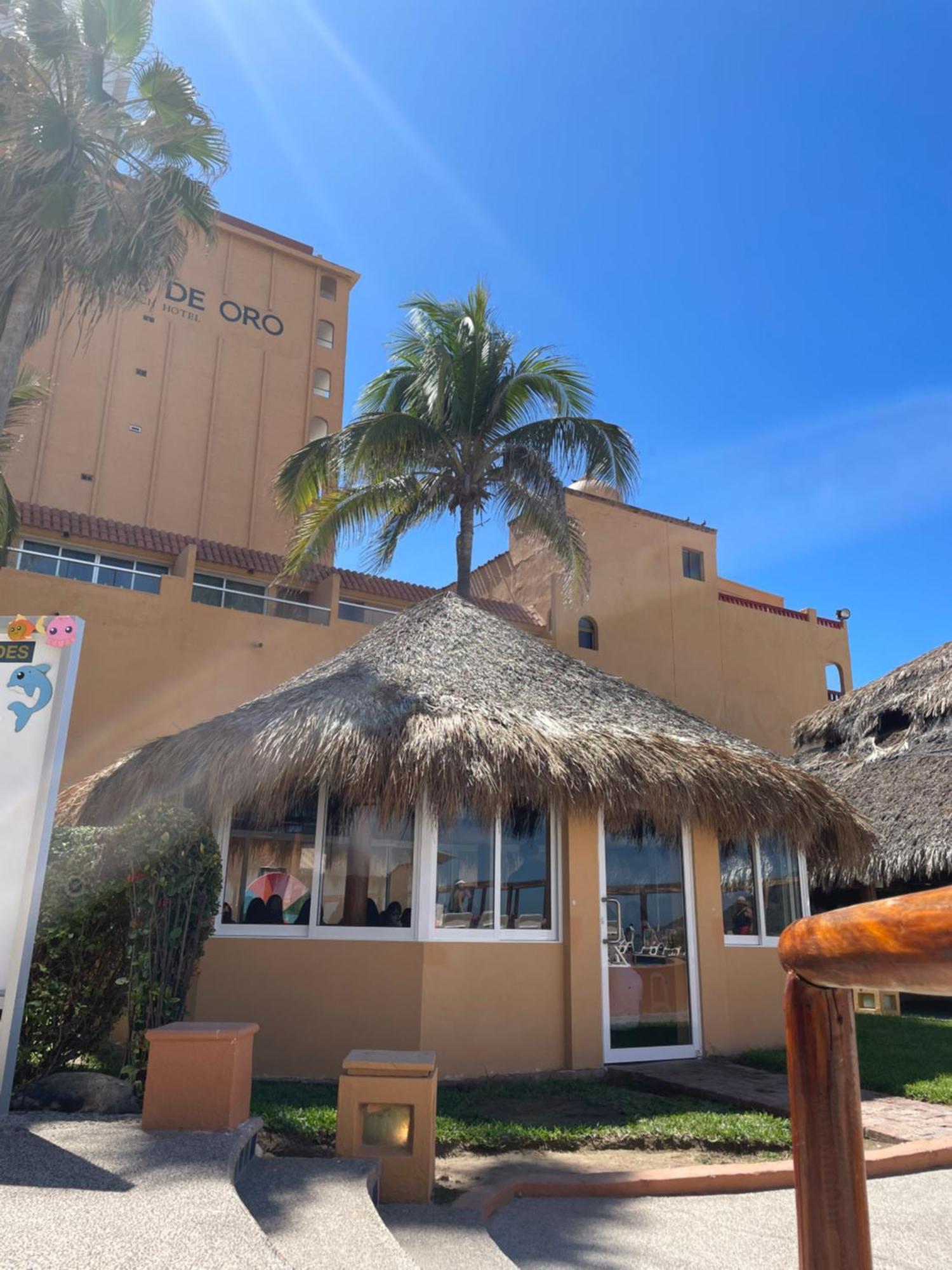 Costa De Oro 3*