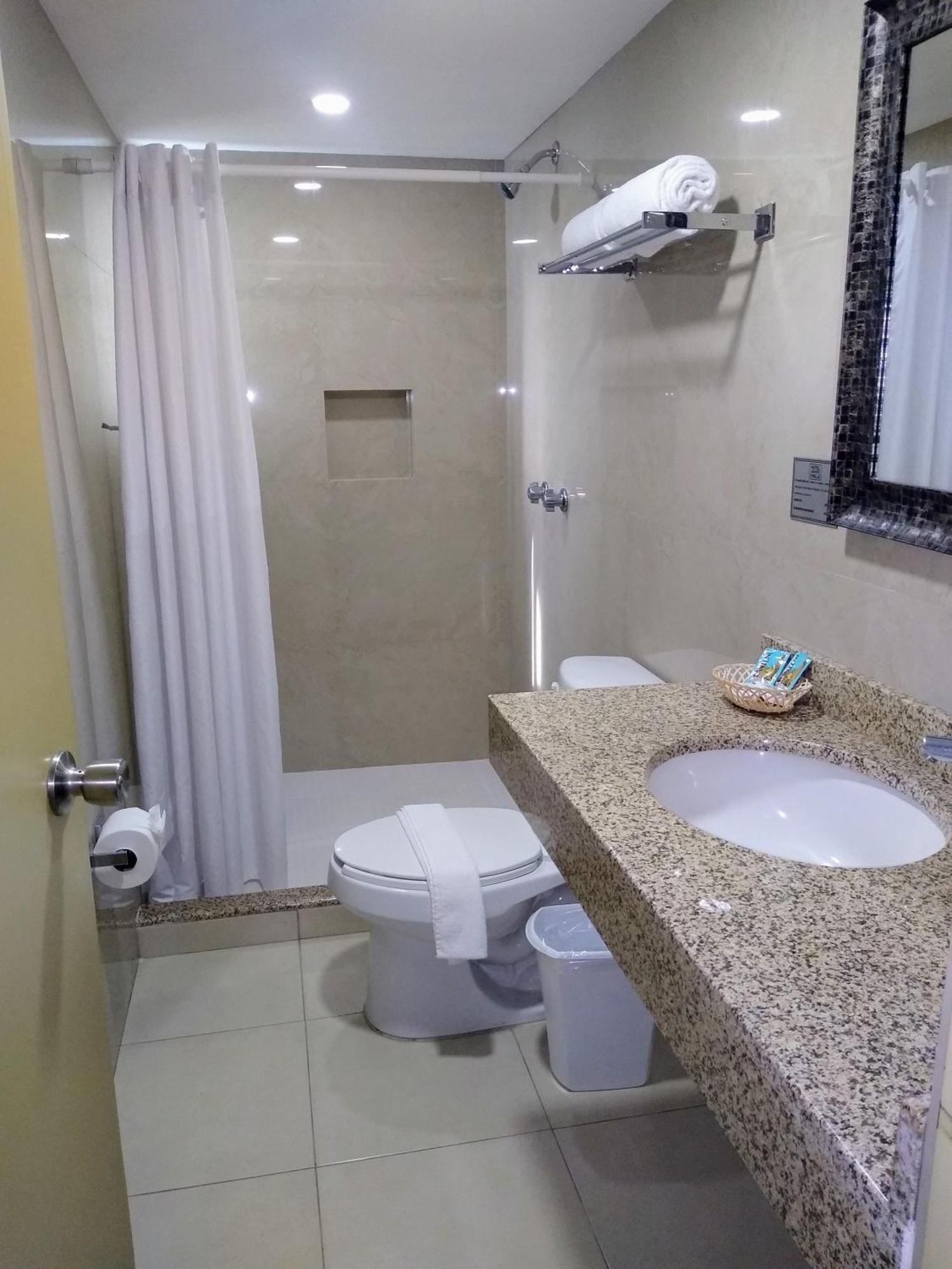 Del Valle Hotel 2*