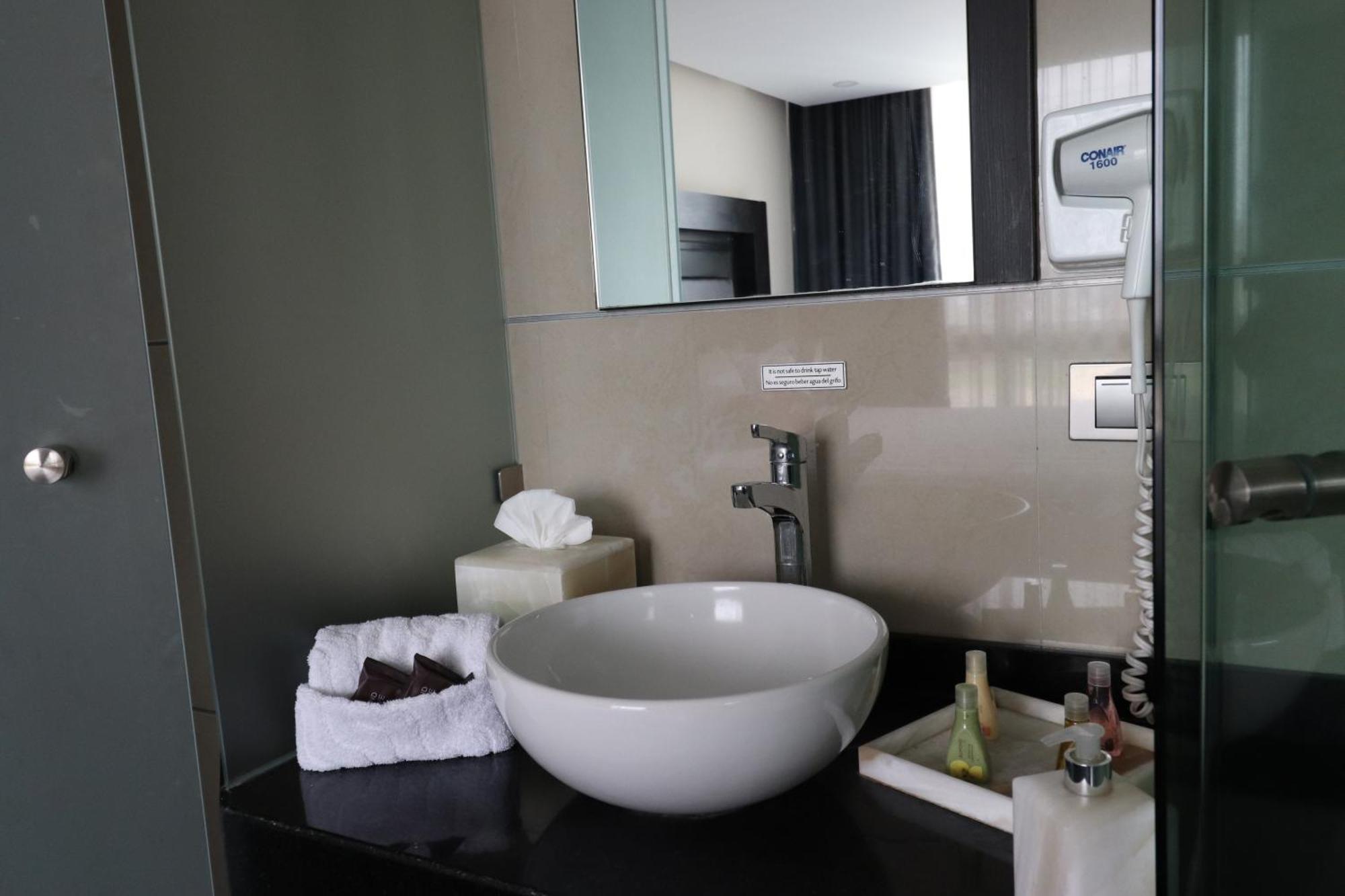 Hotel Western Metepec & 4*