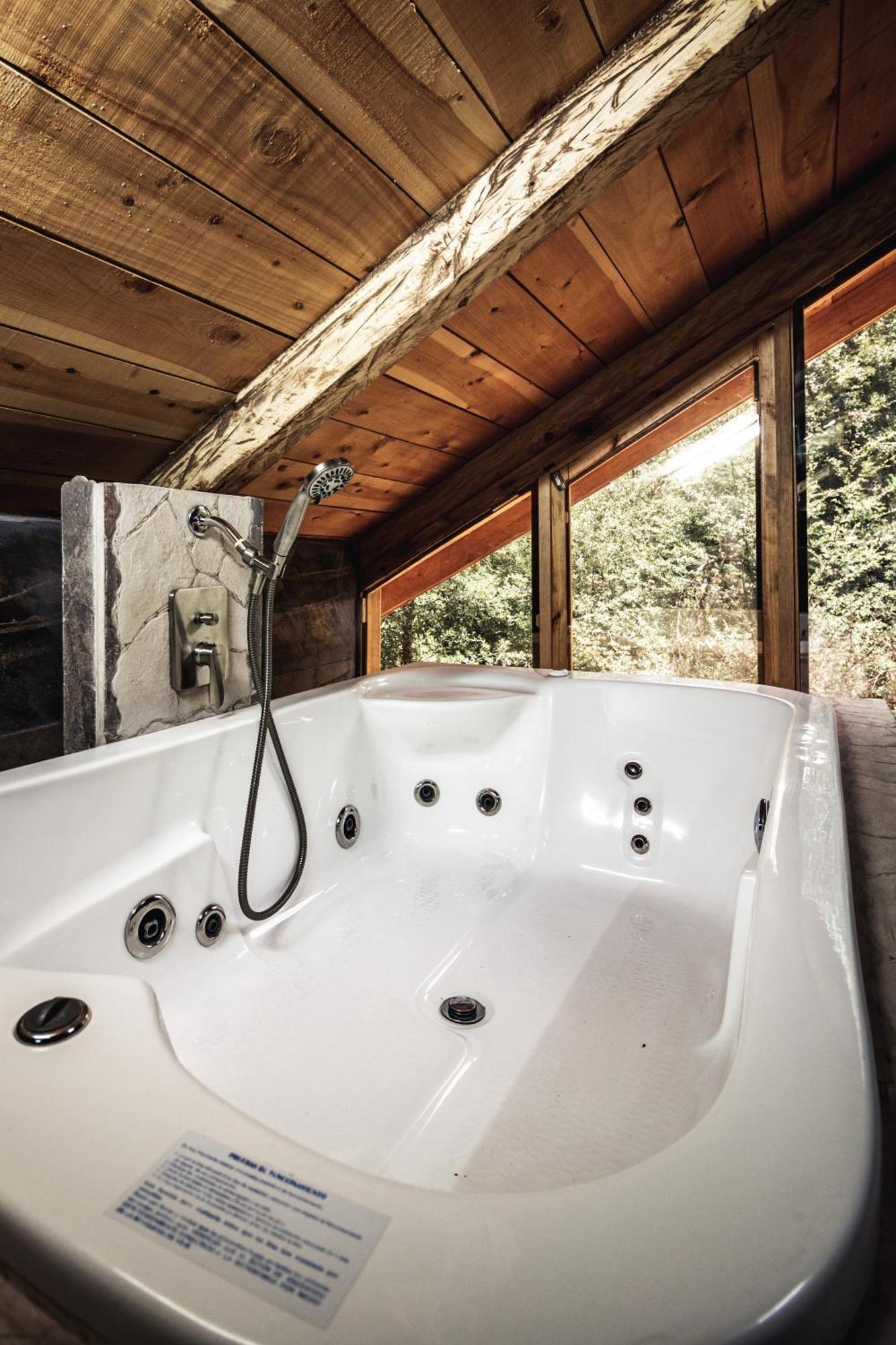 Lodge Encinos *