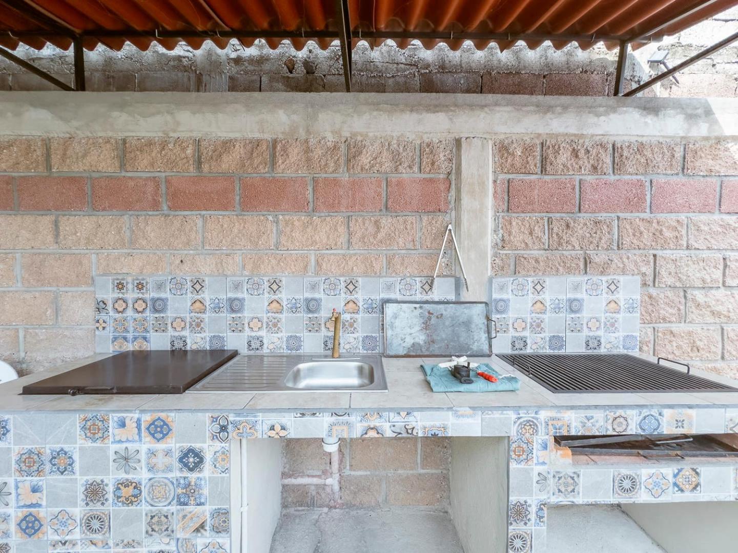 Comfortable Retreat In Pool & Bbq Holiday home Cocoyoc