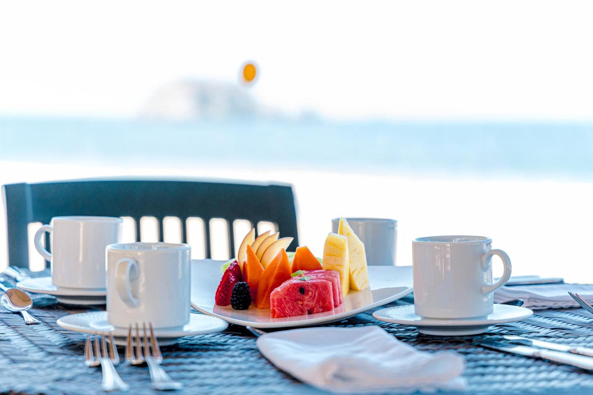 Resort Ixtapa By Ihg 4*