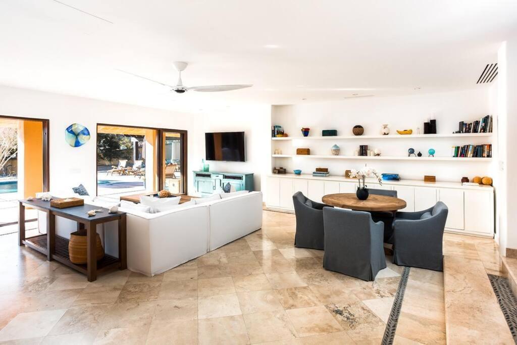 La Roca 8 Min Walking Distance To The * San Jose del Cabo