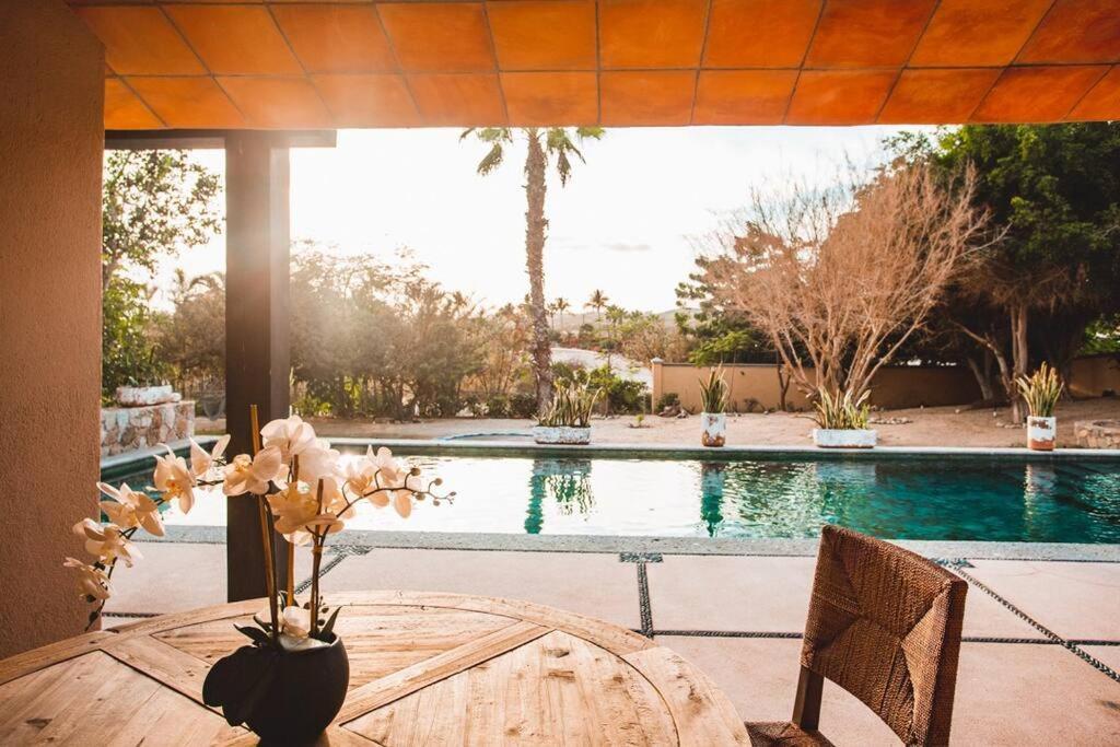 La Roca 8 Min Walking Distance To The *