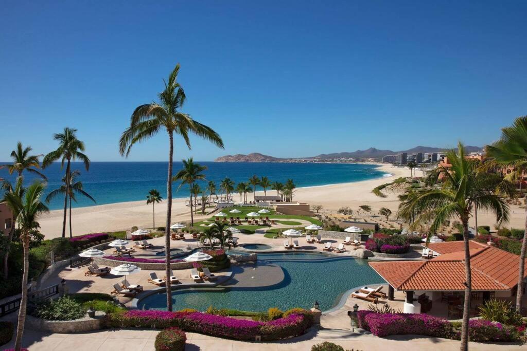 Villa La Roca 8 Min Walking Distance To The *