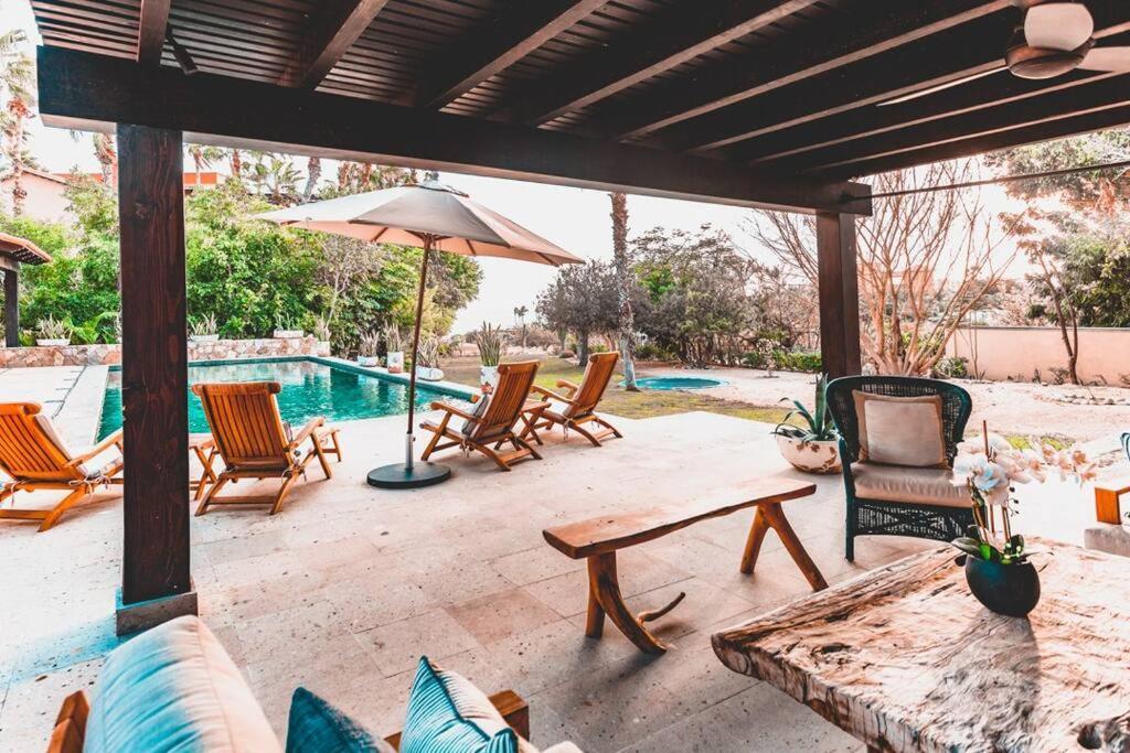 La Roca 8 Min Walking Distance To The *