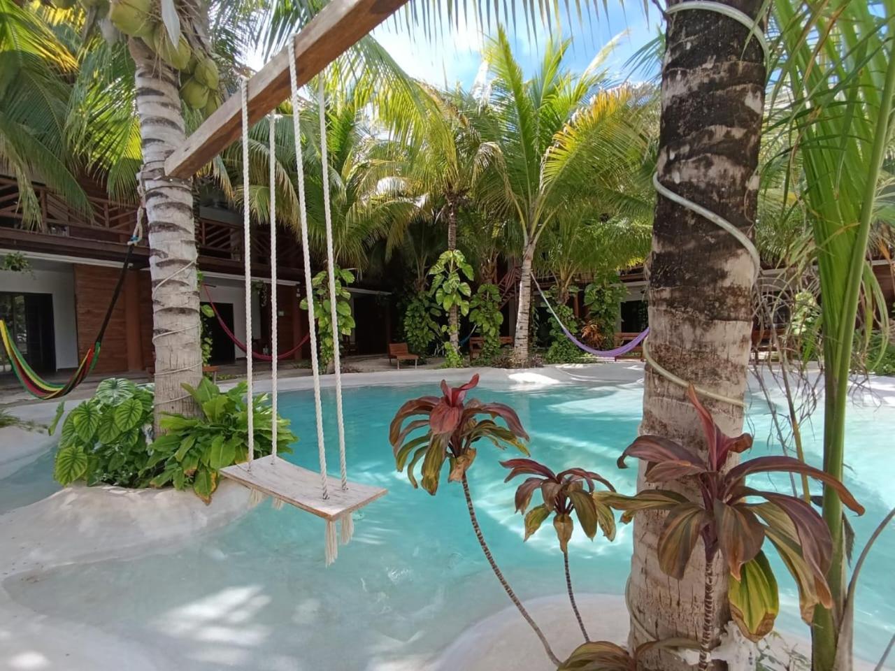 Secret Paradise Apartment