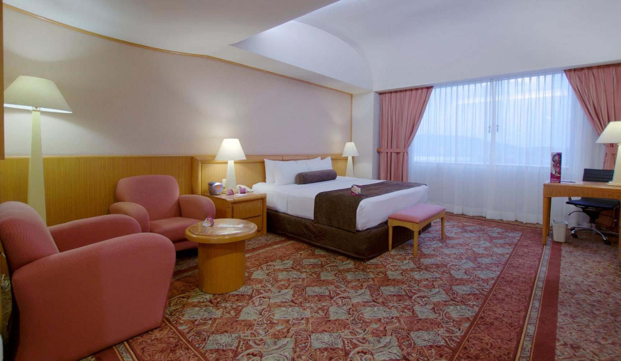 Hotel Crowne Plaza Mexico North-tlalnepantla By Ihg 4*