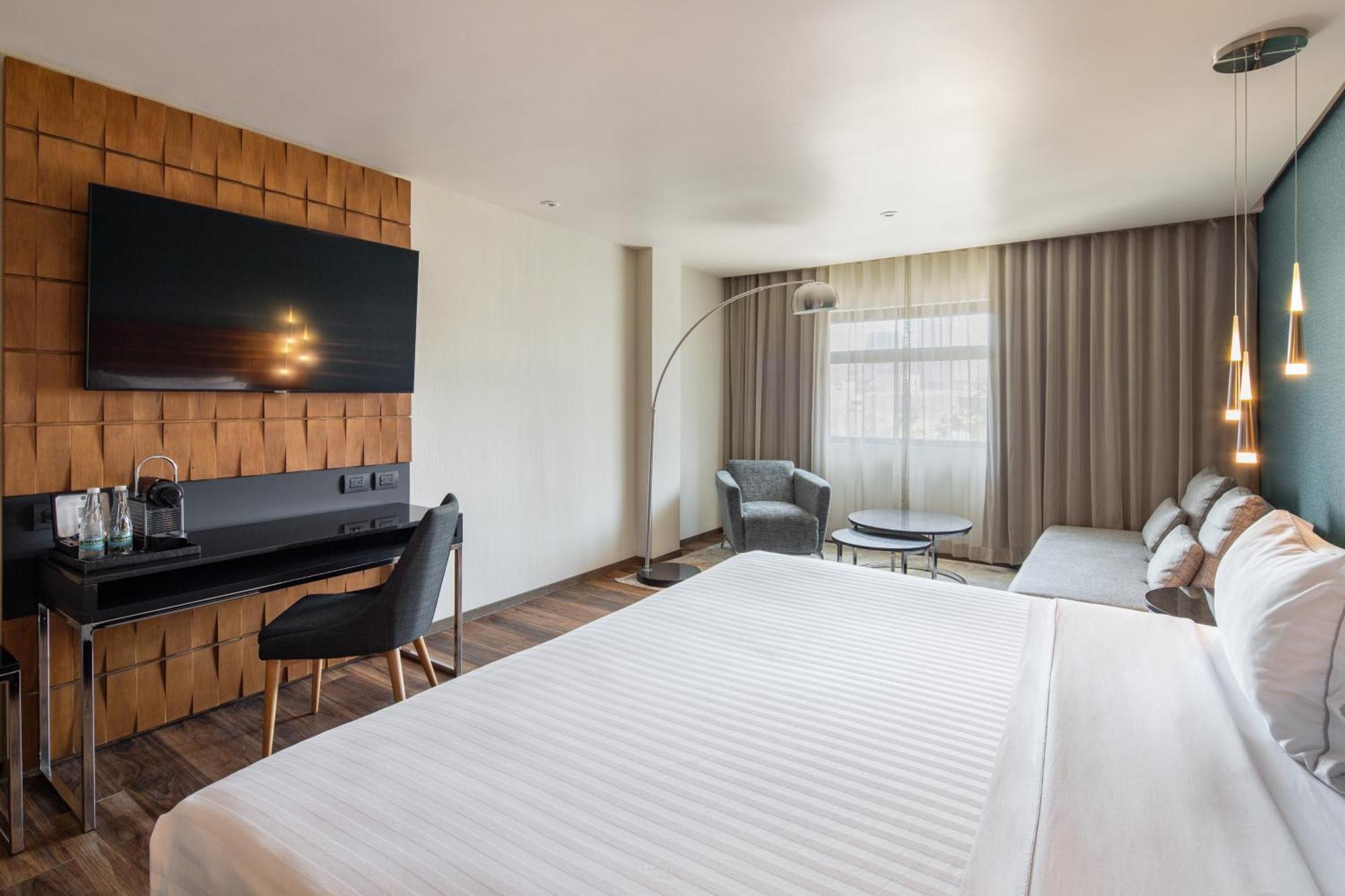Hotel Real Del Rio 4*