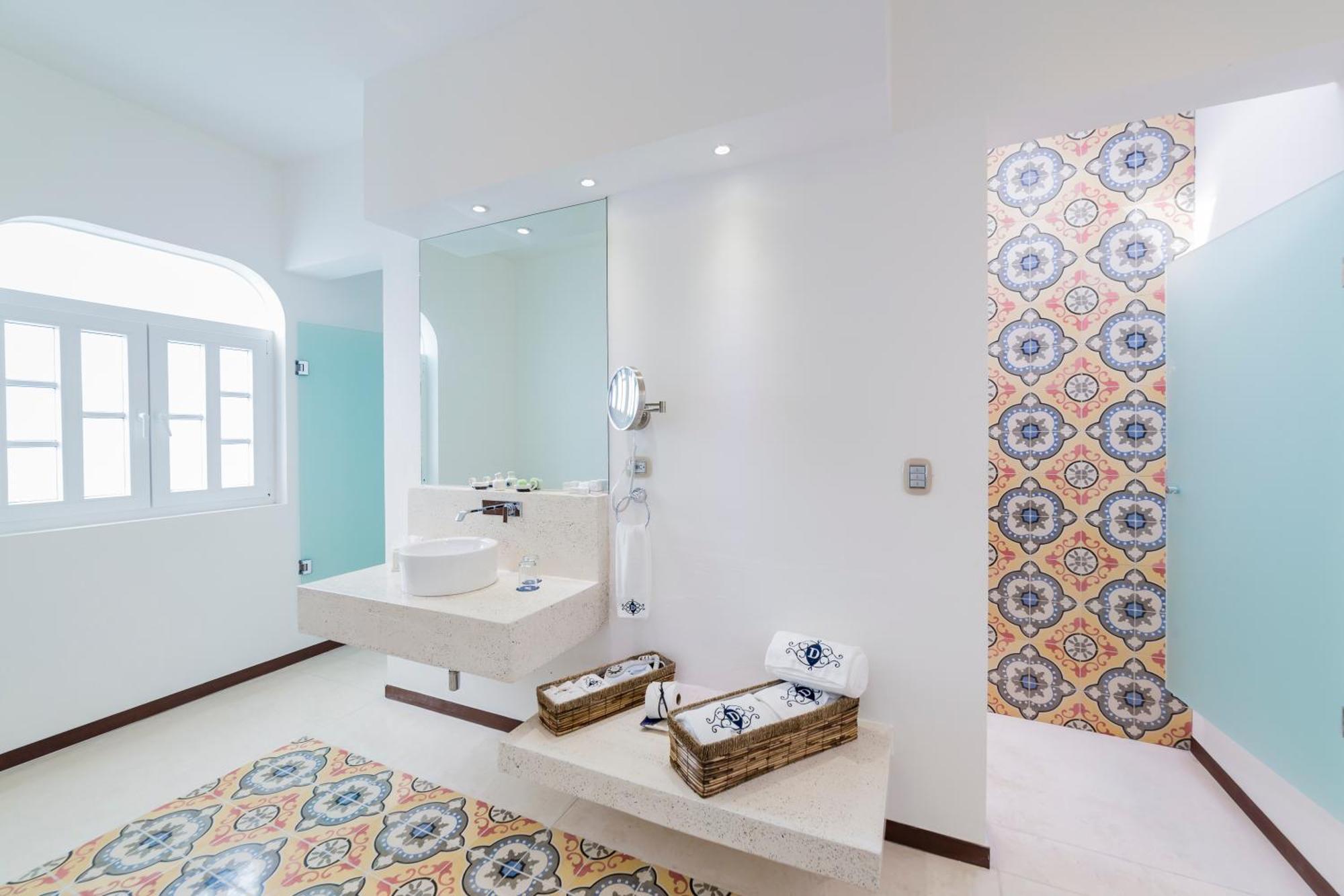 Delfina Boutique 5*