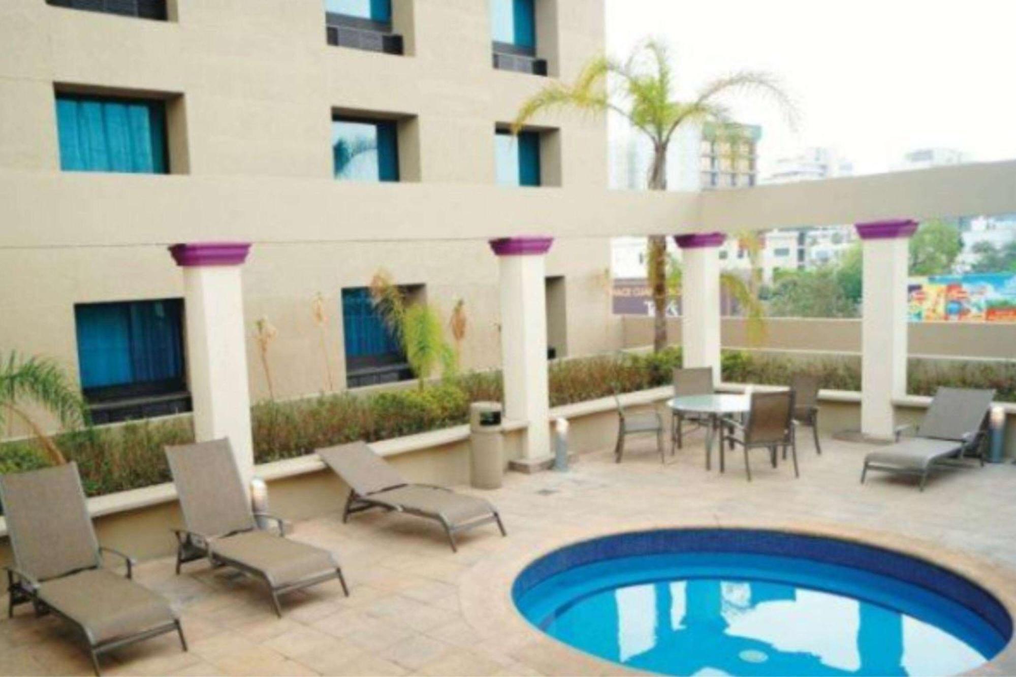Hotel Chn Norte, Trademark Collection By Wyndham Monterrey