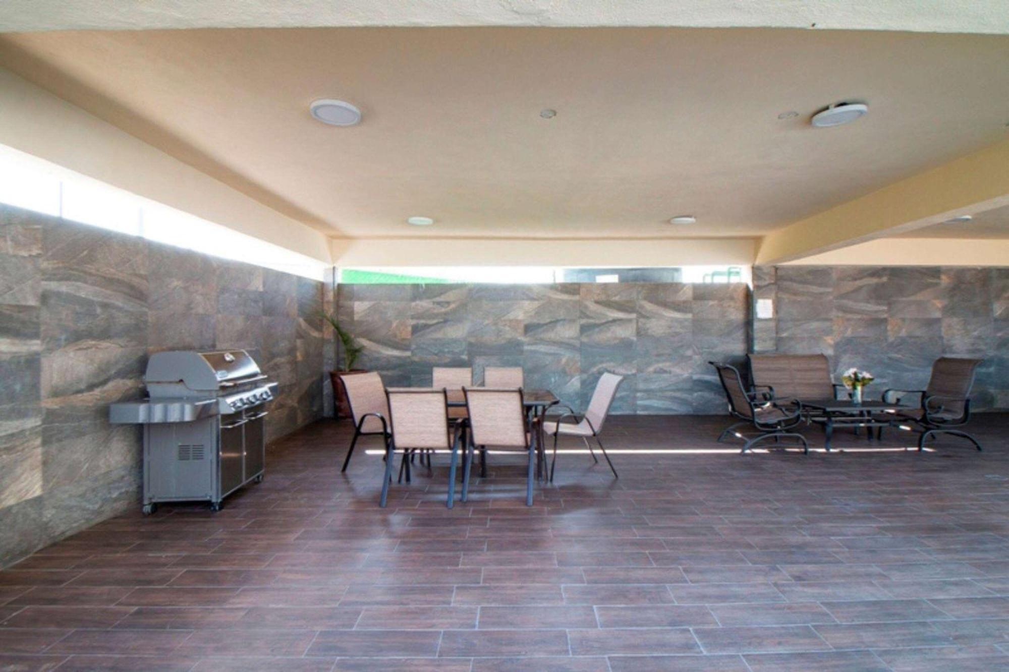 Chn Norte, Trademark Collection By Wyndham 4* Monterrey