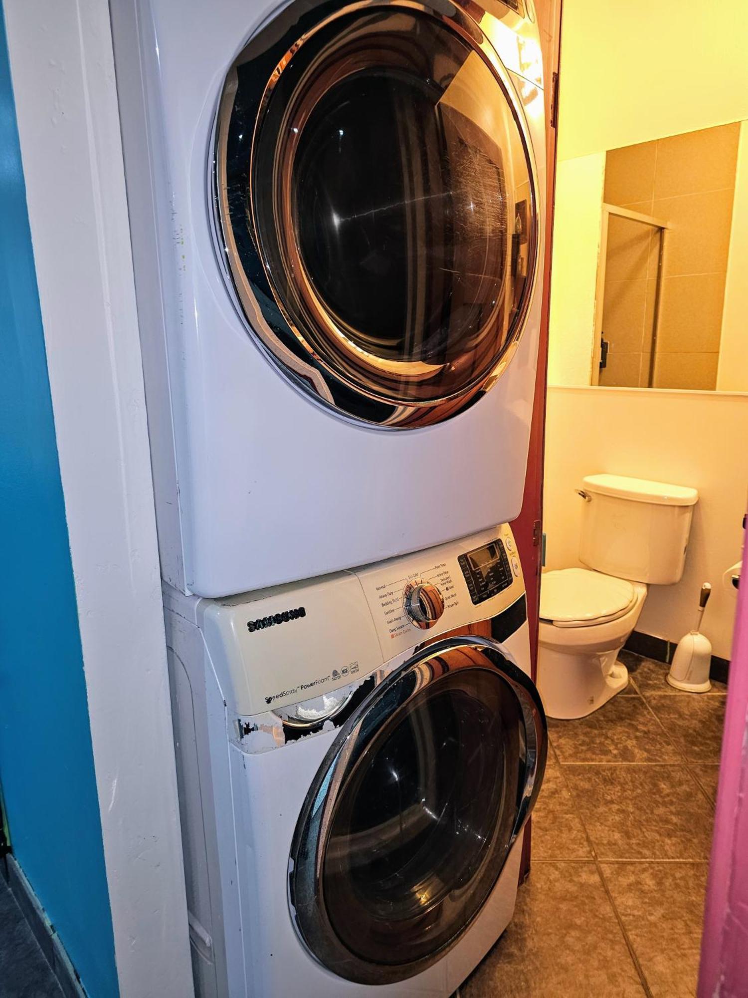 House Apartment *