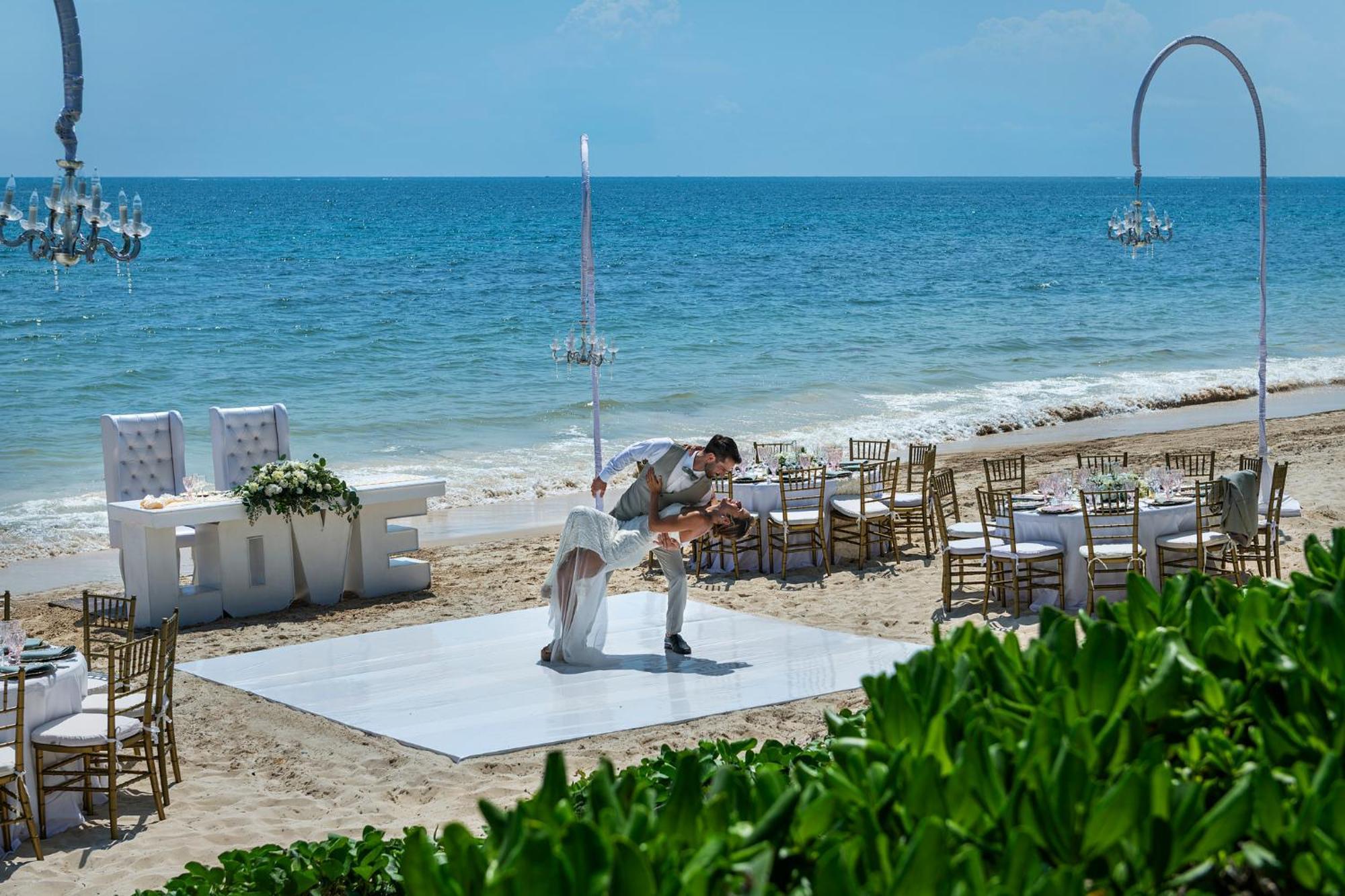 El Beso Adults Only At Ocean Coral & Turquesa Resort 5*