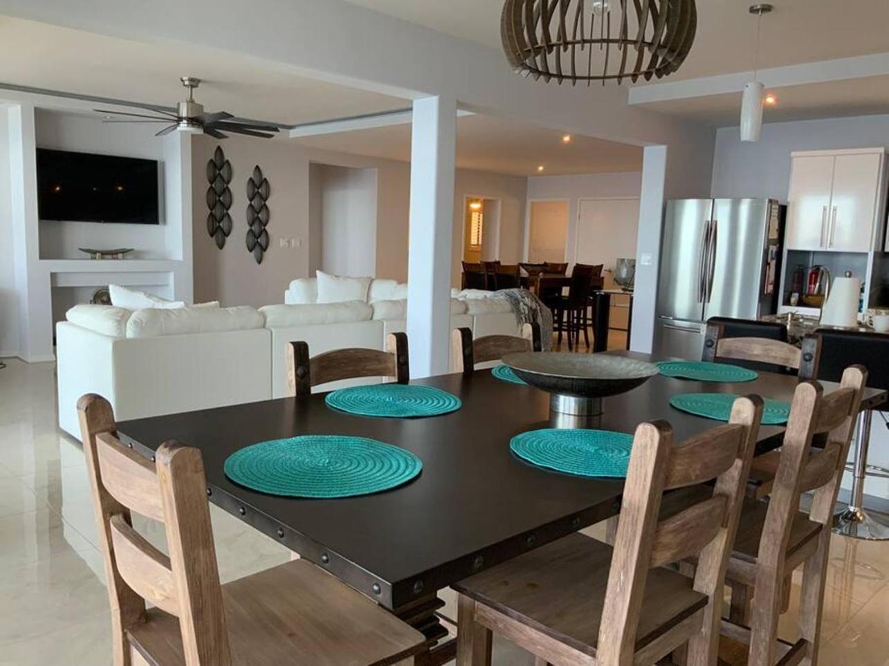 Holiday home Coastal Luxury Paradise *
