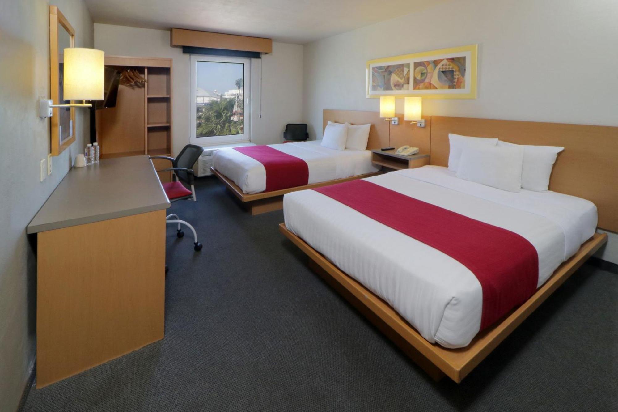 Express By Marriott Hotel
