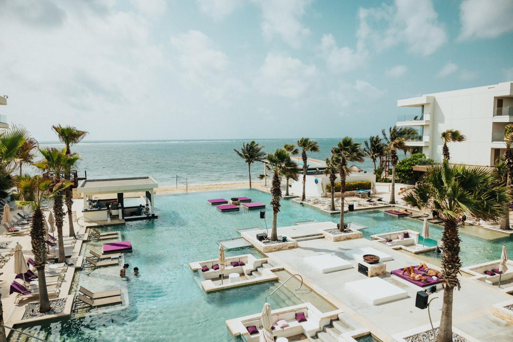 Breathless Riviera Cancun & Spa