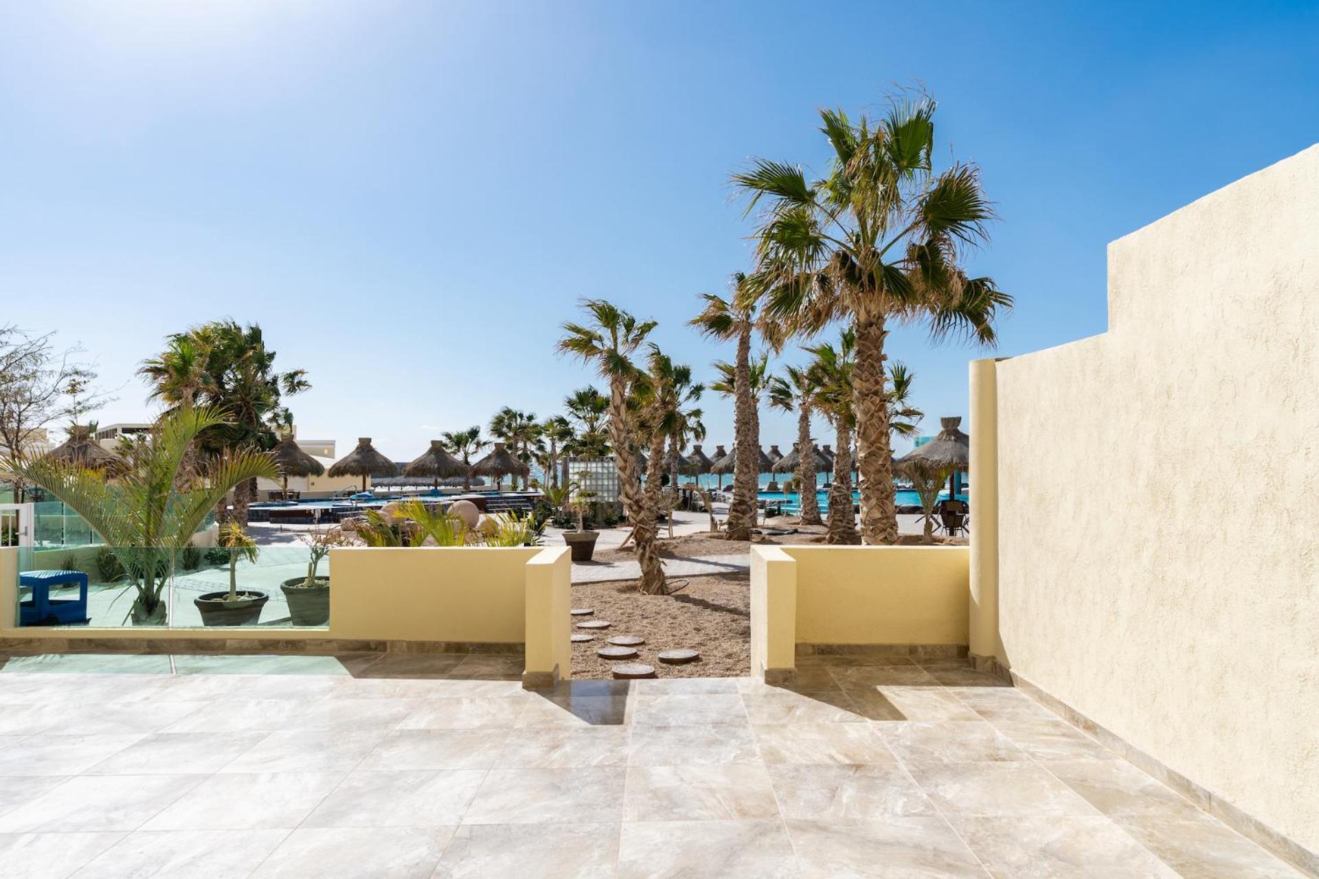 Playa Azul Resort 5*
