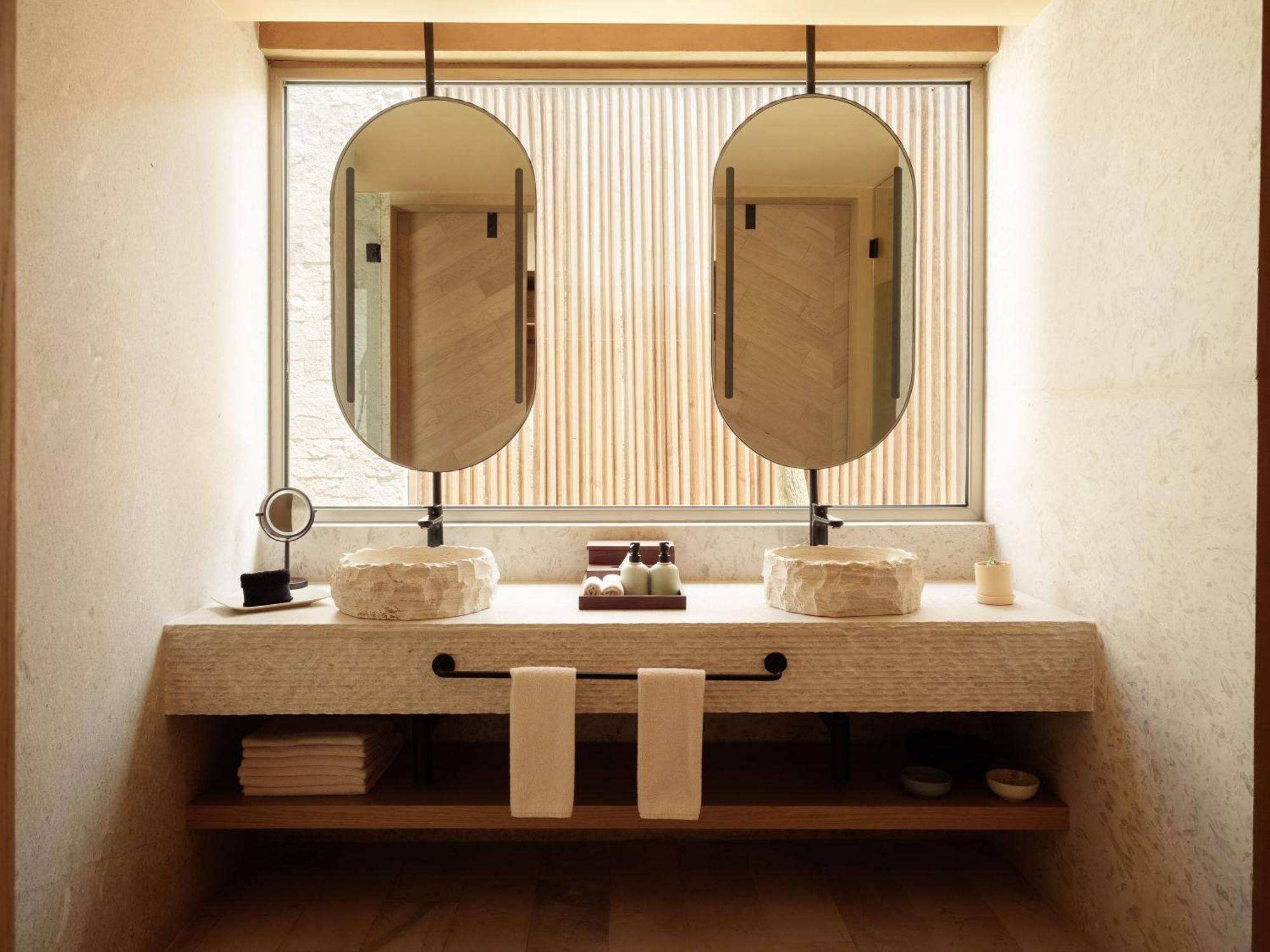 Banyan Tree Veya, 5*
