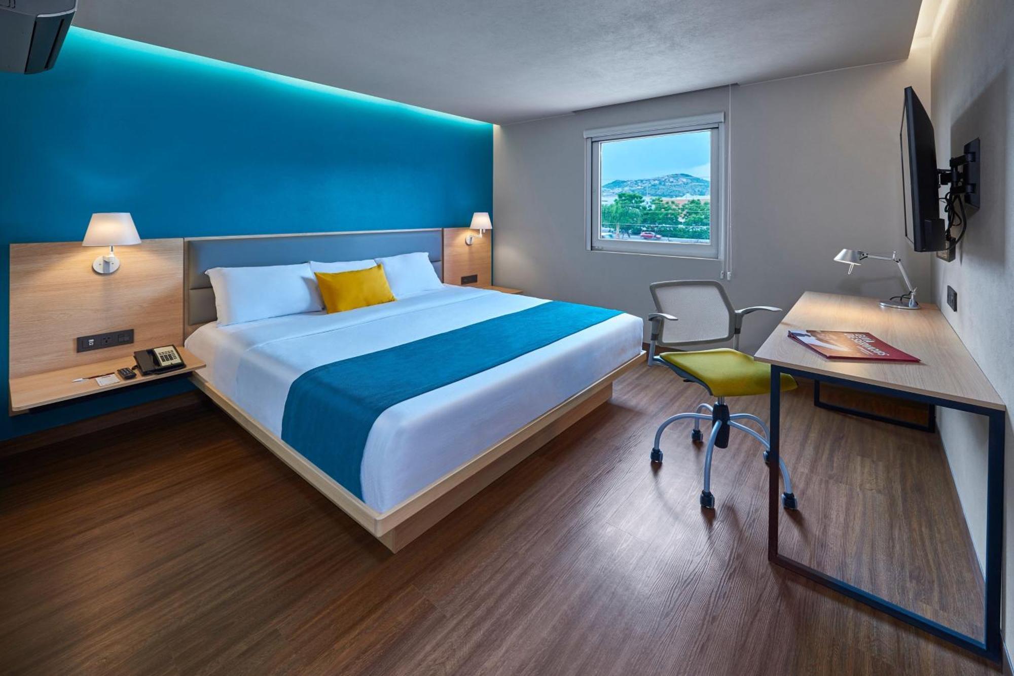 Express By Marriott Aparthotel 4*