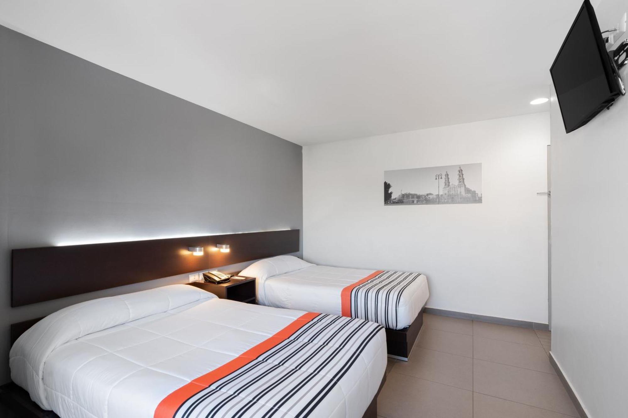 Hotel Express Junior By Marriott Centro Aguascalientes