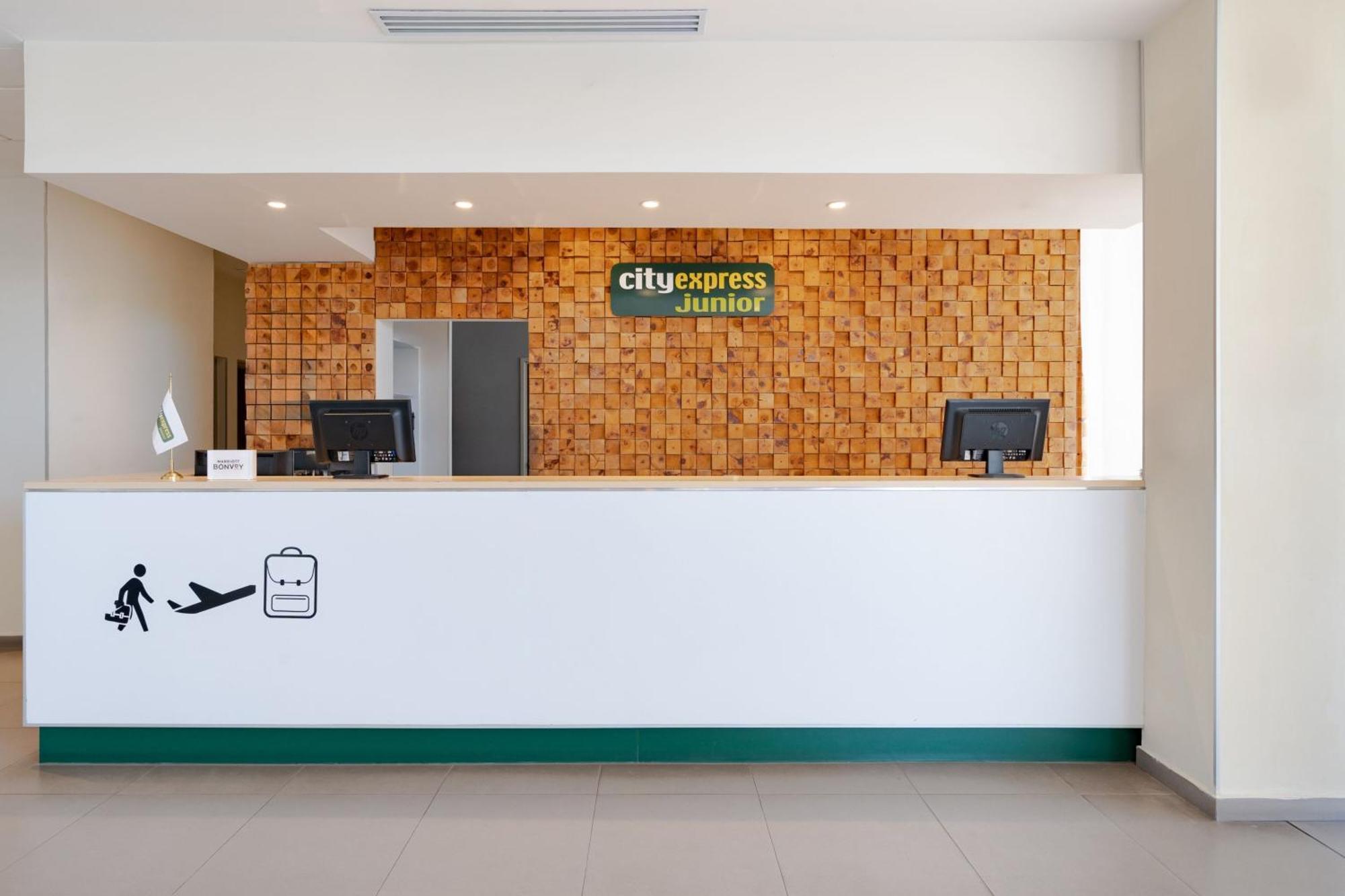Express Junior By Marriott Centro