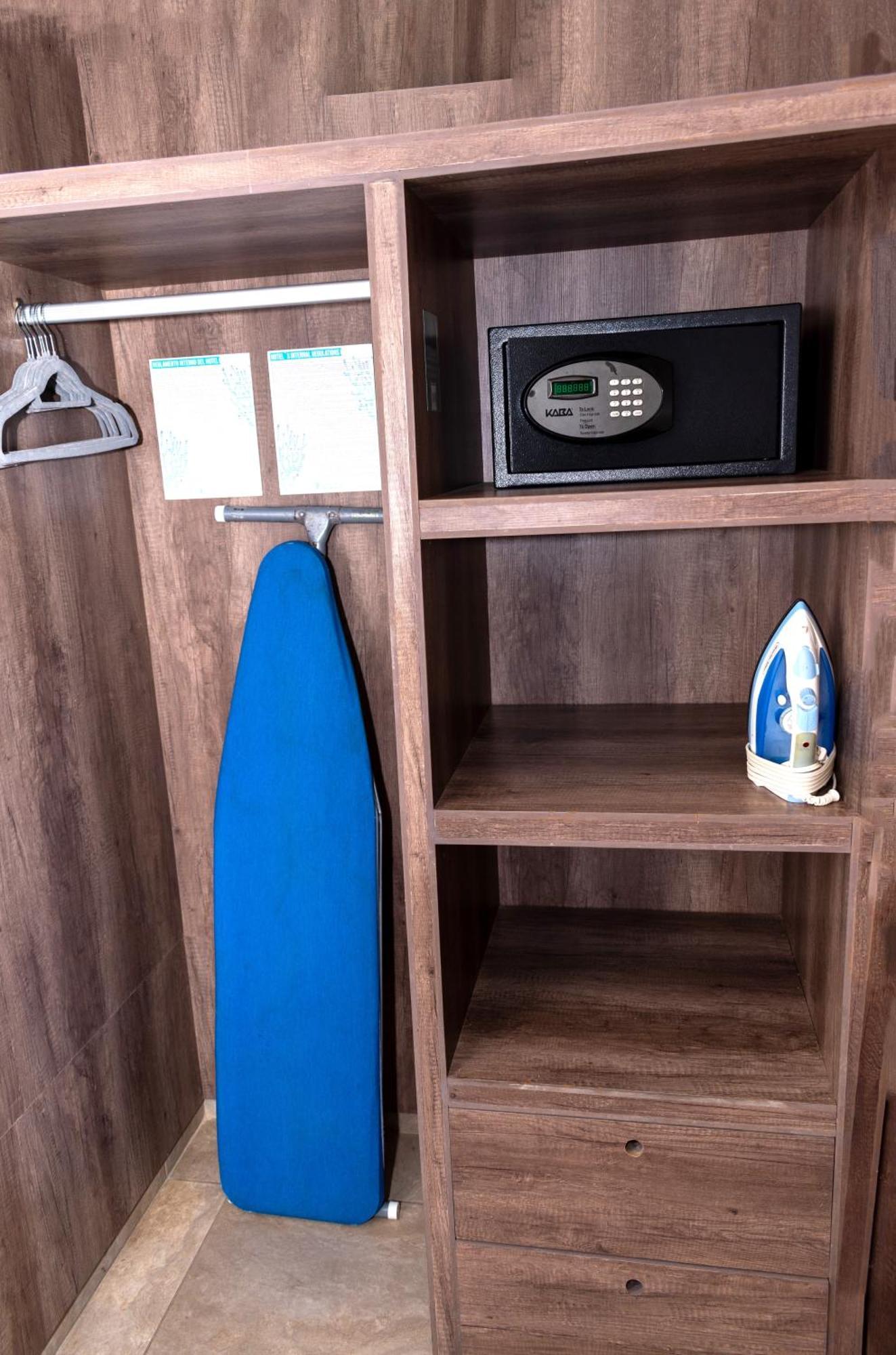 Coral Blue Huatulco 4*