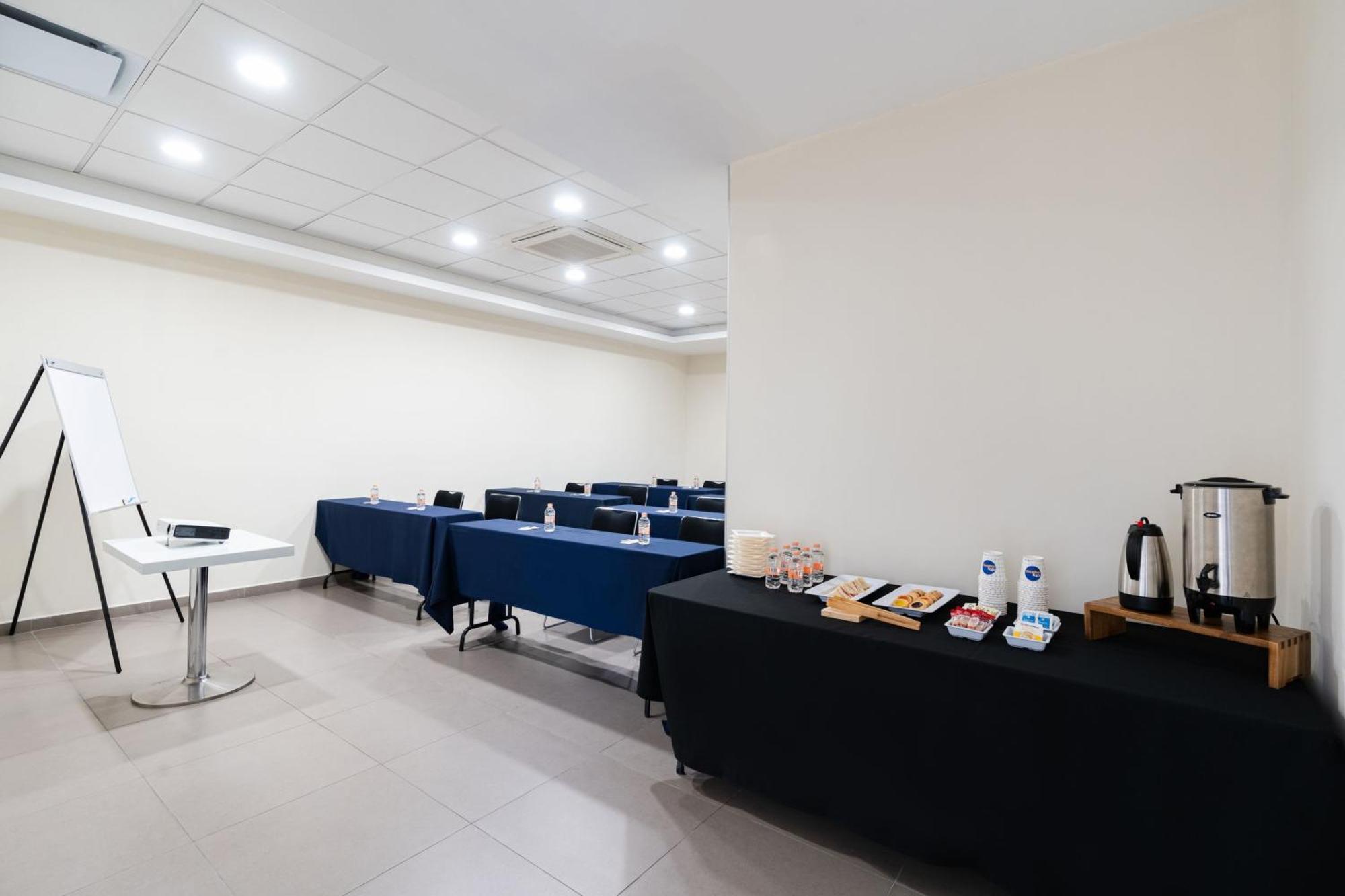 Express Junior By Marriott Centro Aguascalientes