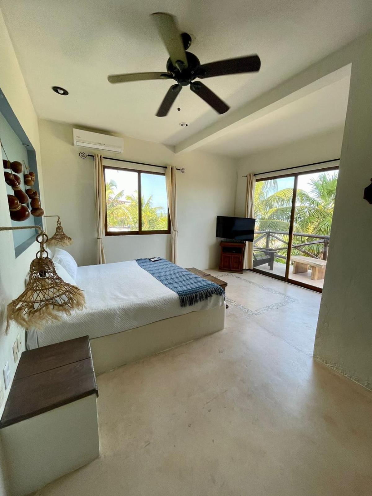 La Puerta Azul Beachfront - Adults Only Isla Holbox