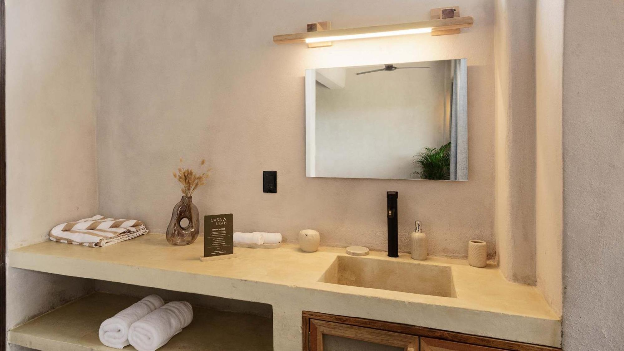 Apartment Zicatela S Hidden Gem Boutique Luxury - With 2 Outdoor Pools - Steps From The - Zicatela - La Punta - Casa Leah - 5