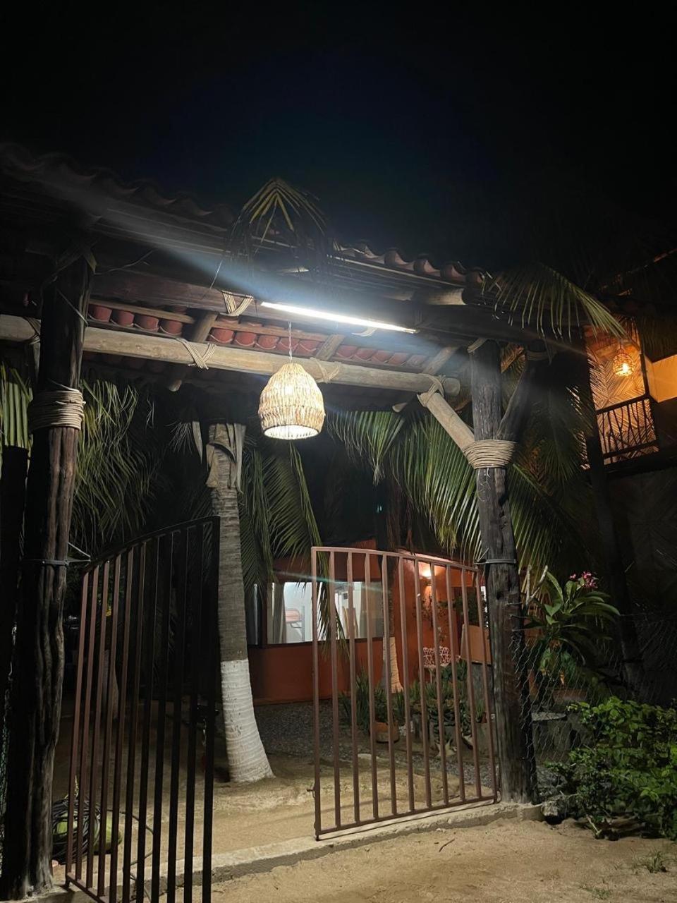 Casa San Carlos Guest house Barra de Potosi