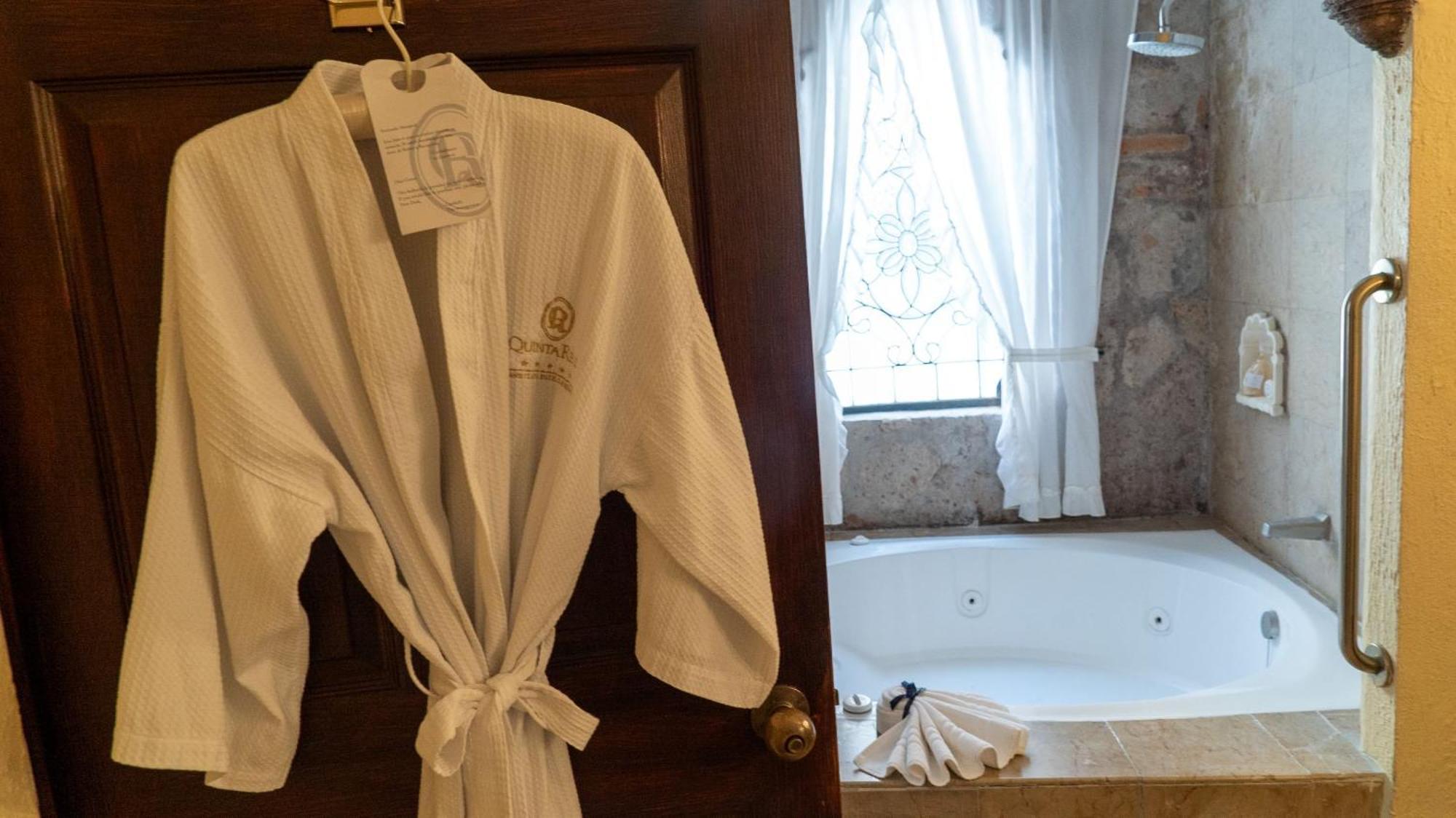 Quinta Real Hotel 5*