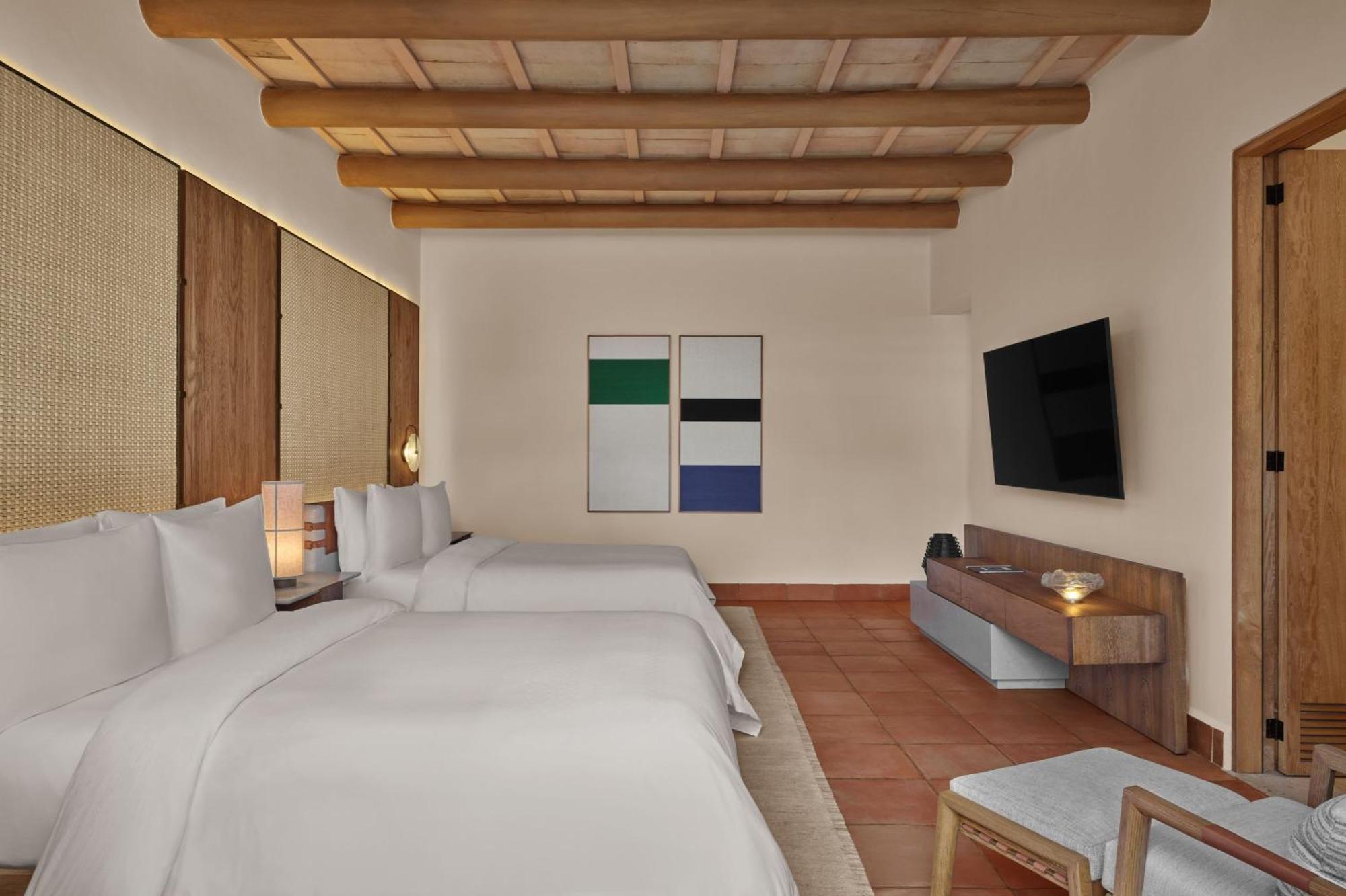 Resort The St. Regis 5*