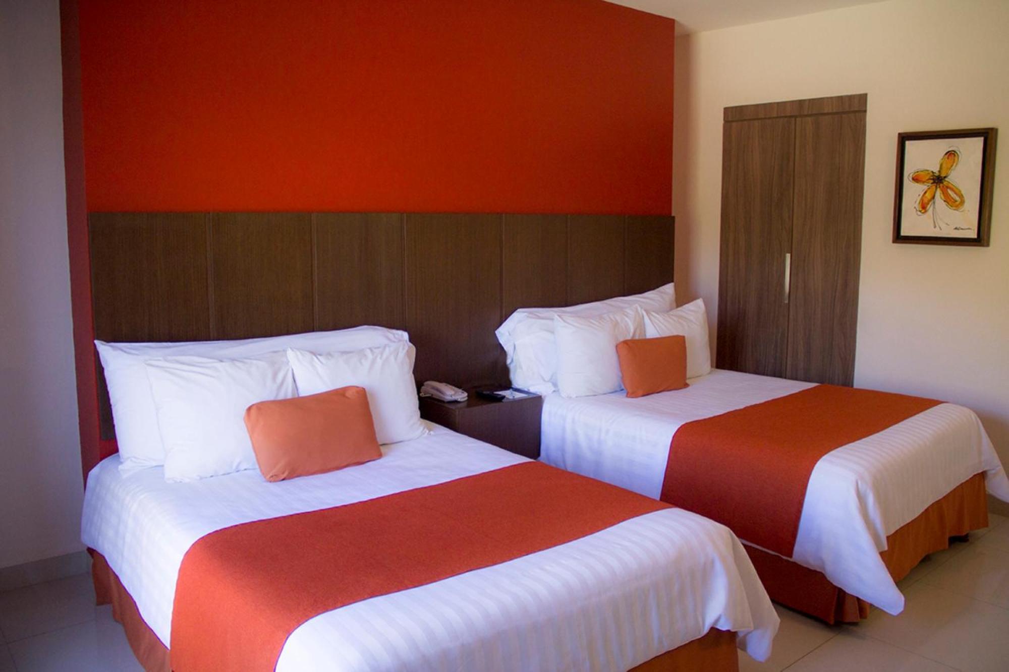 Bahia Escondida Hotel 4*