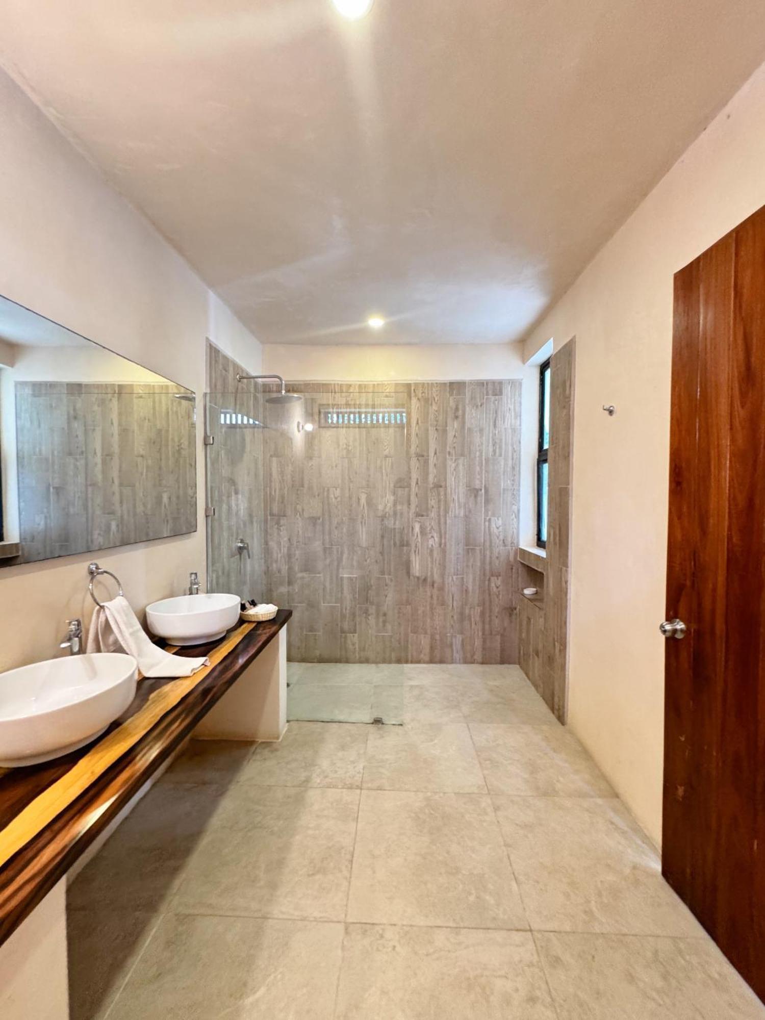 Mandarina Hotel