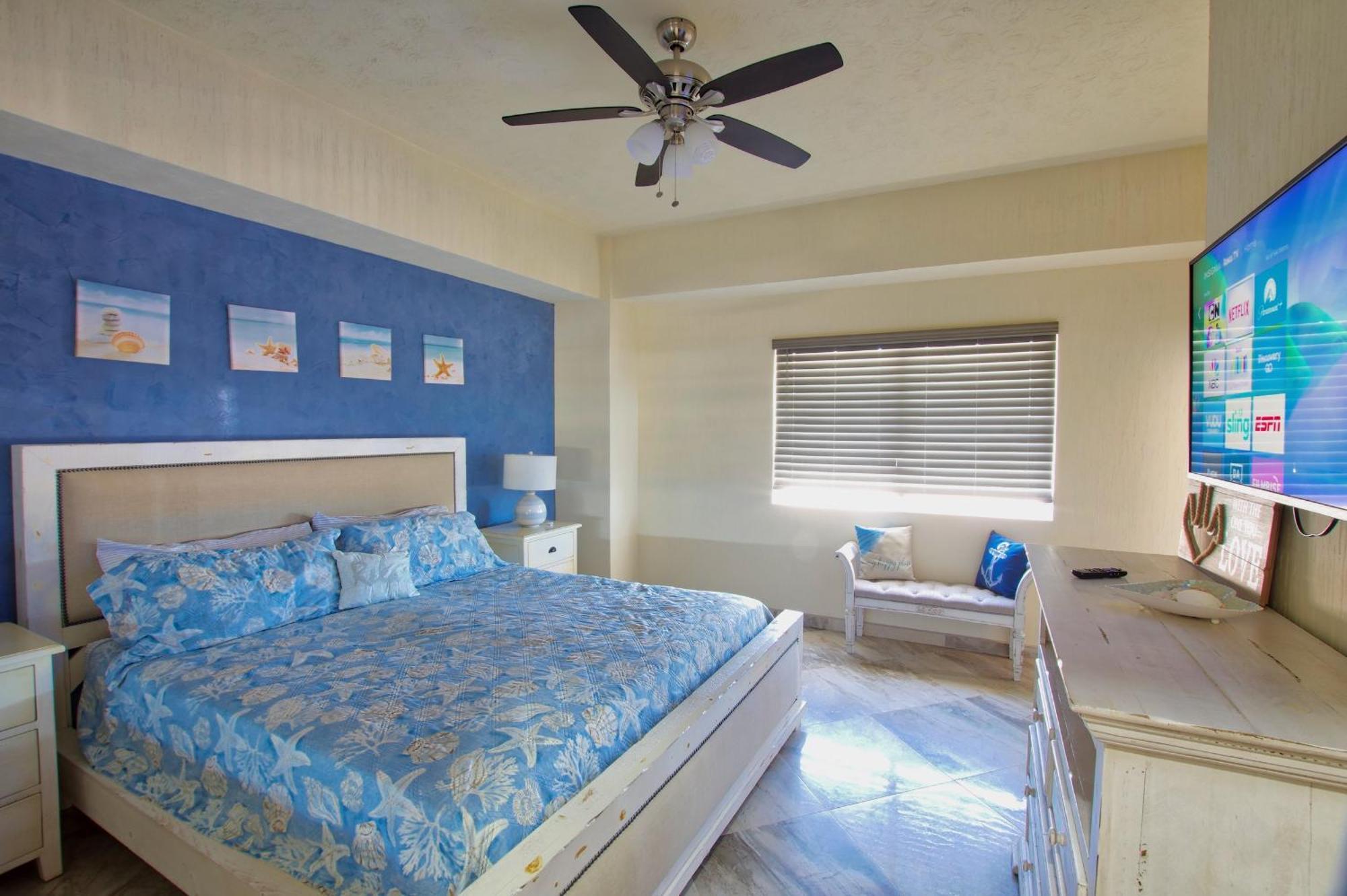Playa Azul Resort 5*