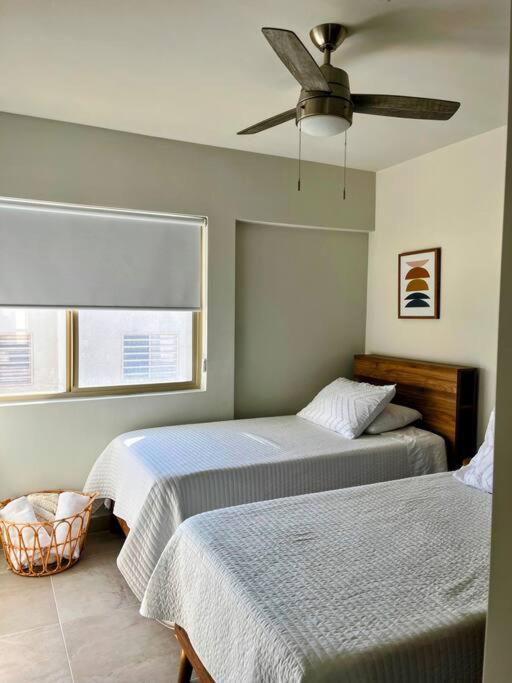 Beautiful New Modern Home, Perfectly Located Between Valle De Guadalupe And Downtown Ensenada! Holiday home *