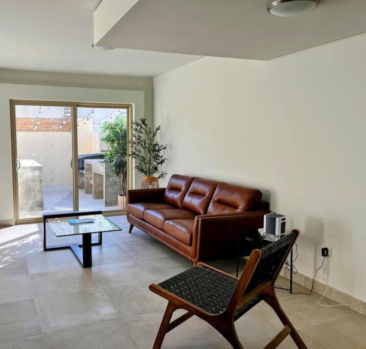 Holiday home Beautiful New Modern Home, Perfectly Located Between Valle De Guadalupe And Downtown Ensenada! *