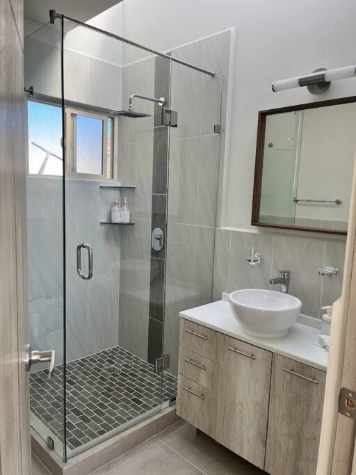 Holiday home Beautiful New Modern Home, Perfectly Located Between Valle De Guadalupe And Downtown Ensenada! El Sauzal (Baja California)
