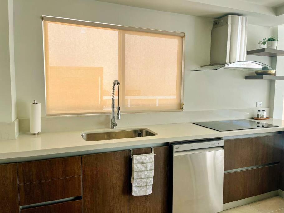 Beautiful New Modern Home, Perfectly Located Between Valle De Guadalupe And Downtown Ensenada! El Sauzal (Baja California)