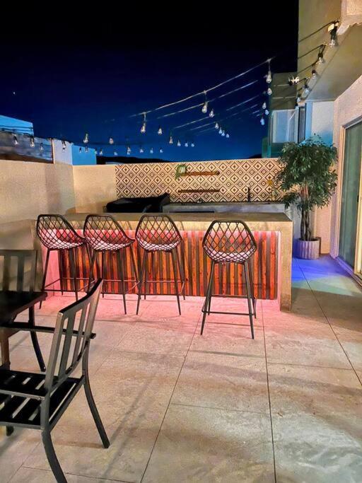 Beautiful New Modern Home, Perfectly Located Between Valle De Guadalupe And Downtown Ensenada! Holiday home