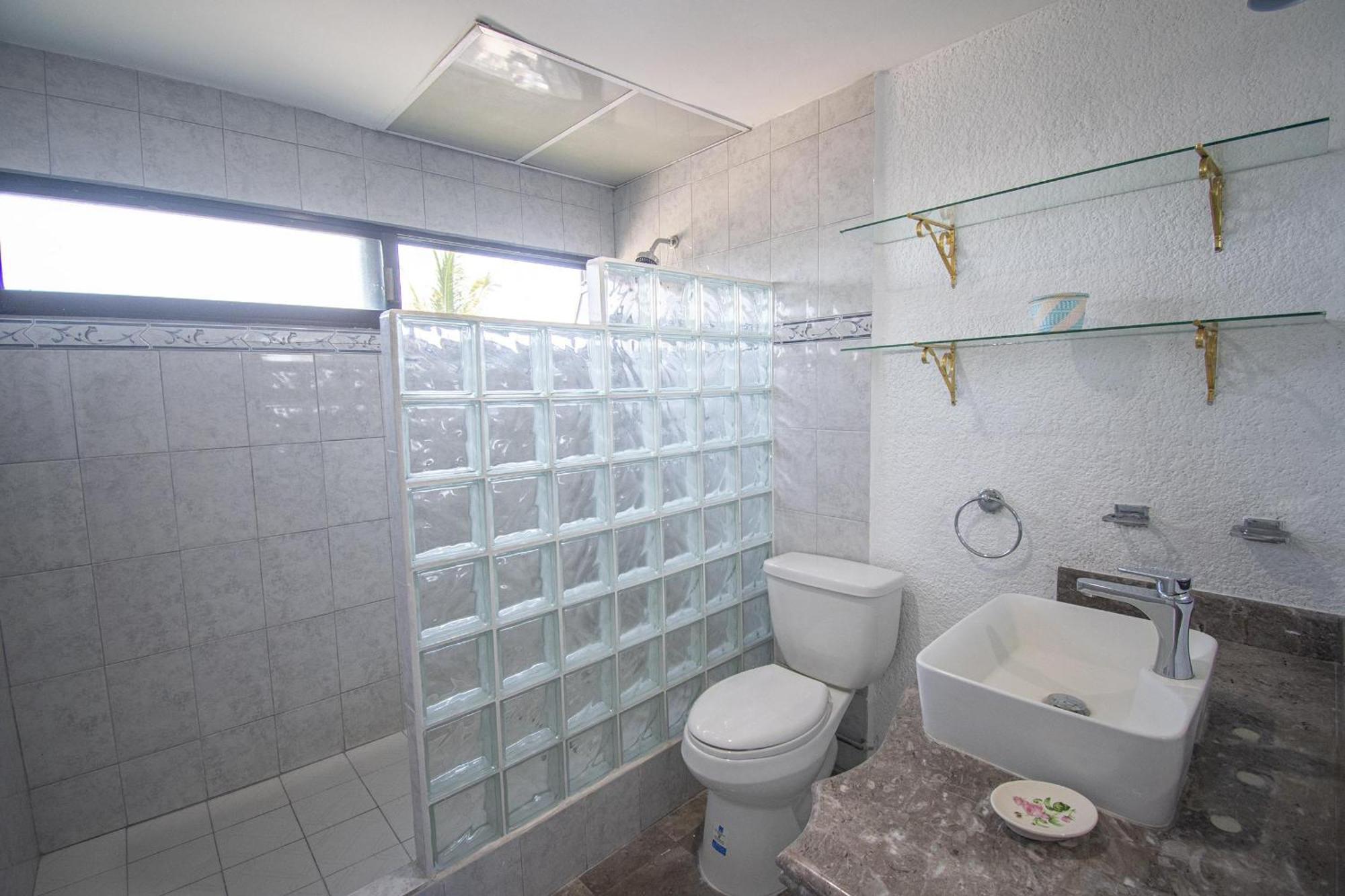 Aura With Pool Apartment